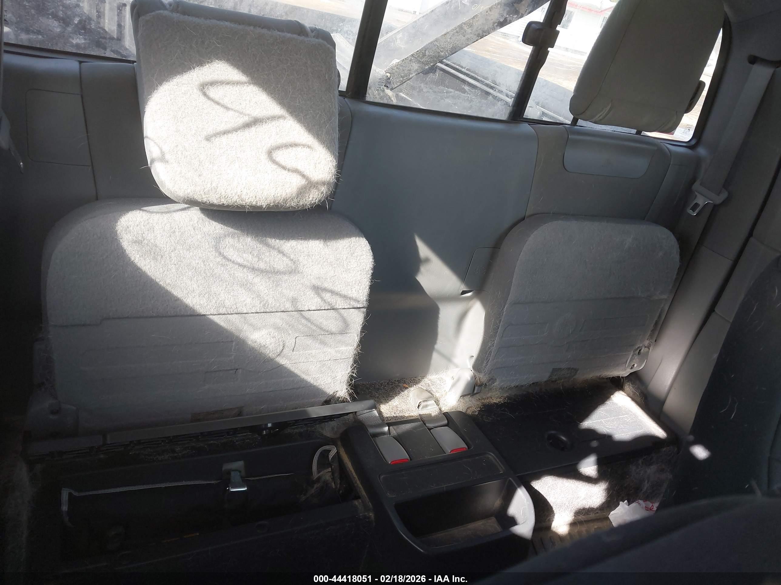 TOYOTA TACOMA image 8