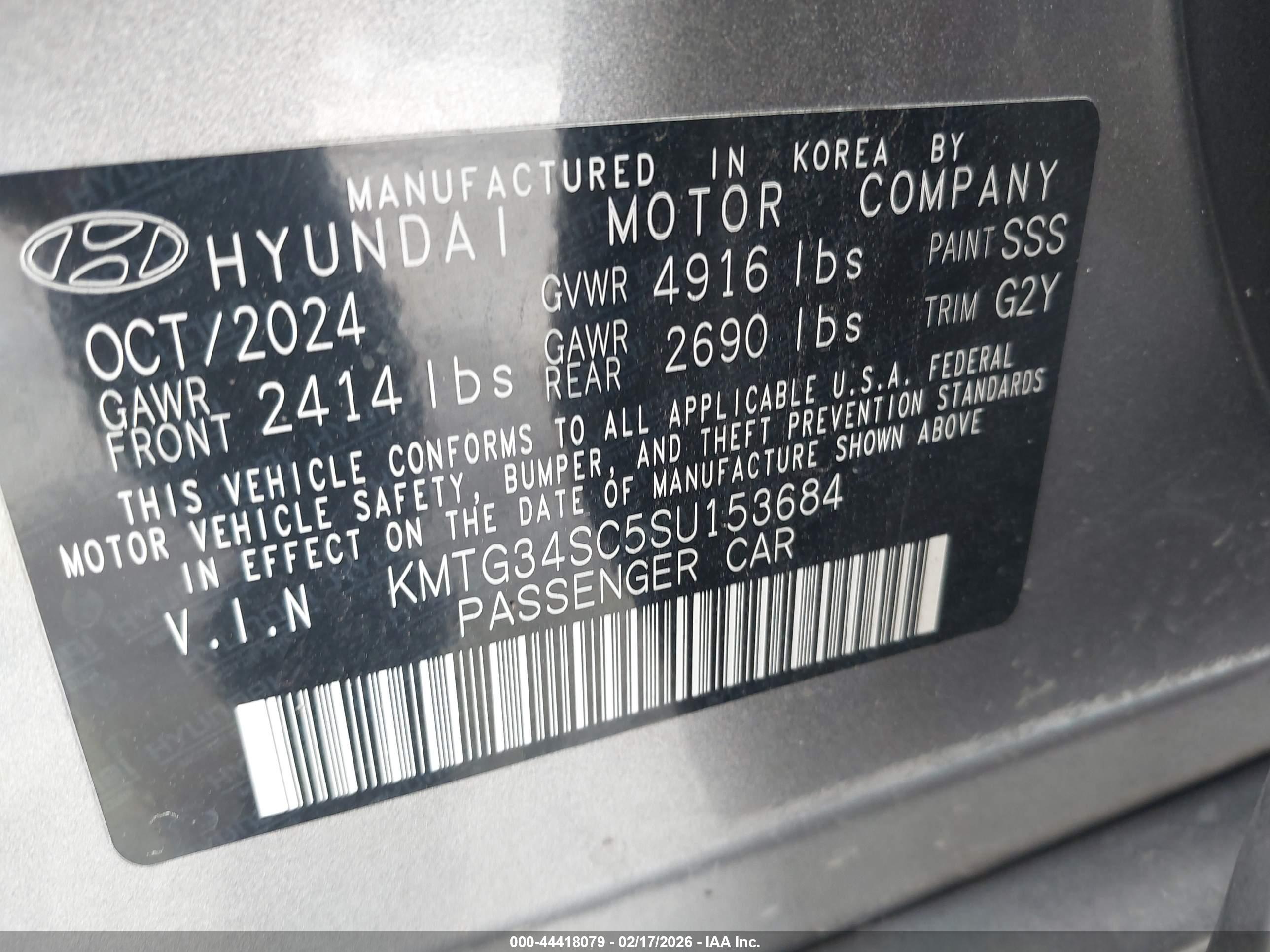 GENESIS G70 image 9