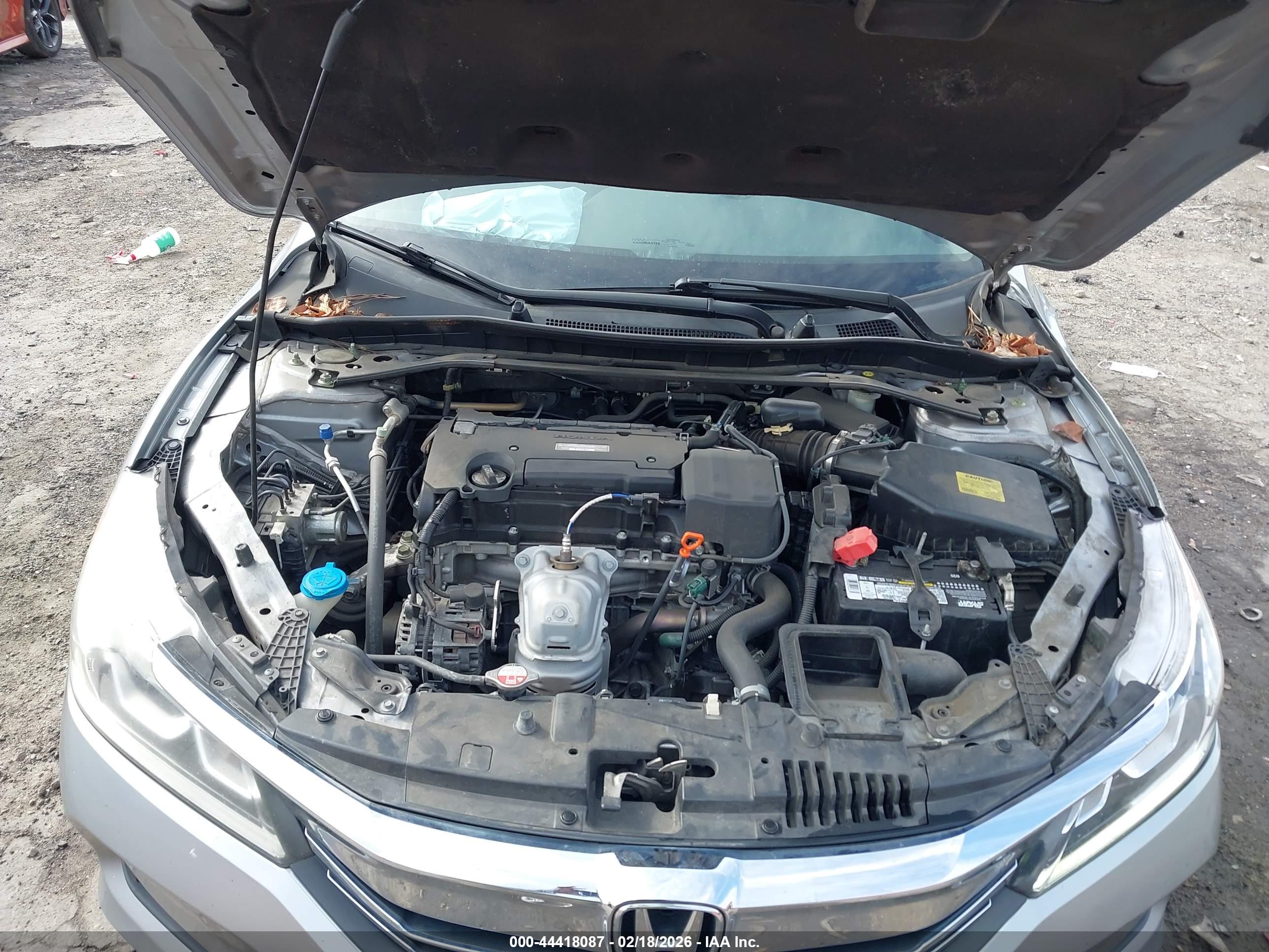 HONDA ACCORD image 10