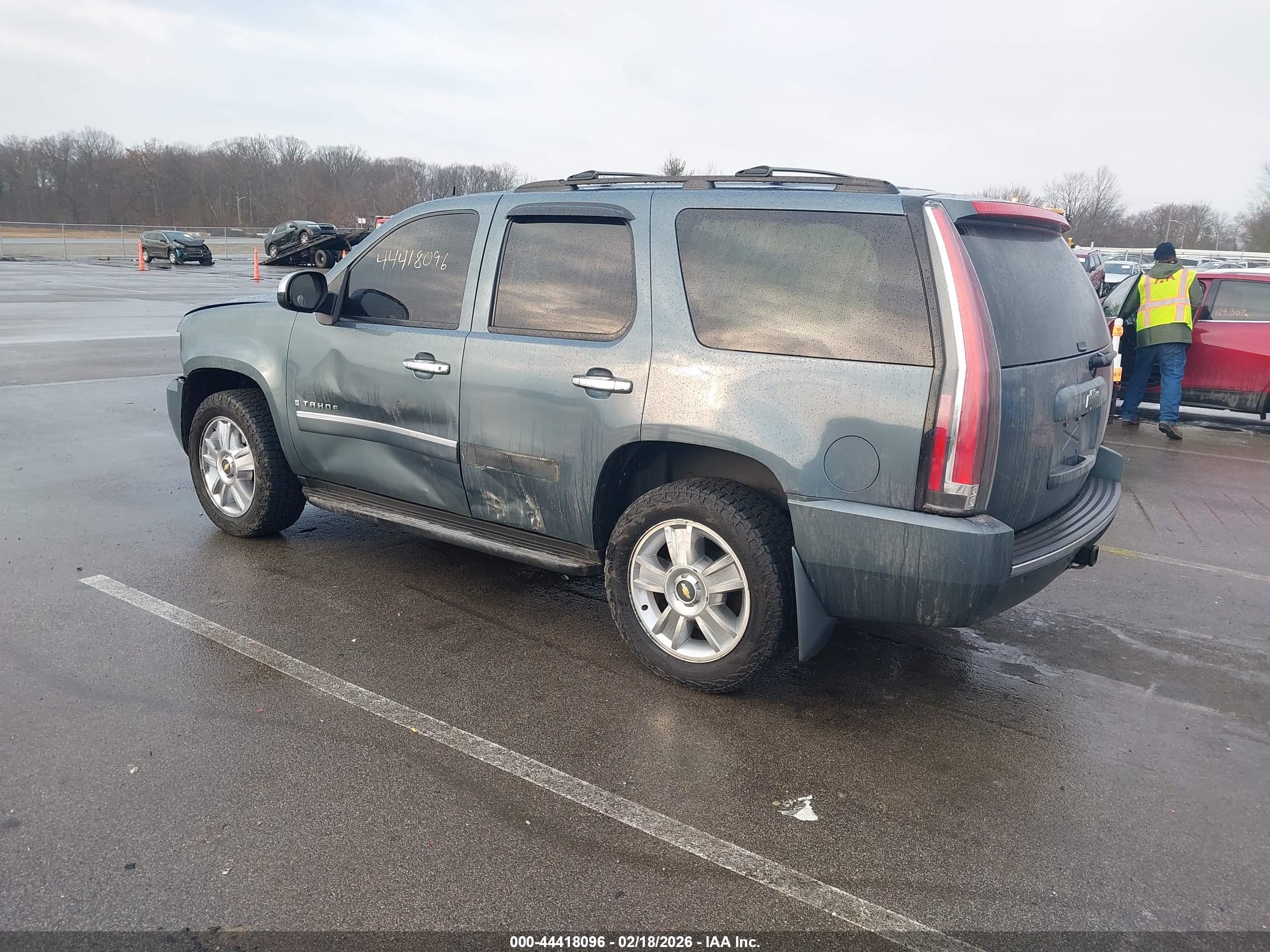 CHEVROLET TAHOE image 3