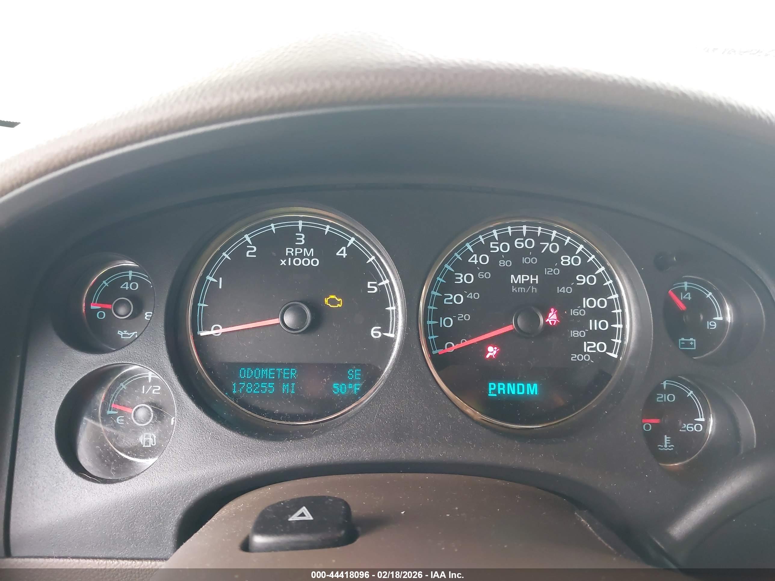 CHEVROLET TAHOE image 7