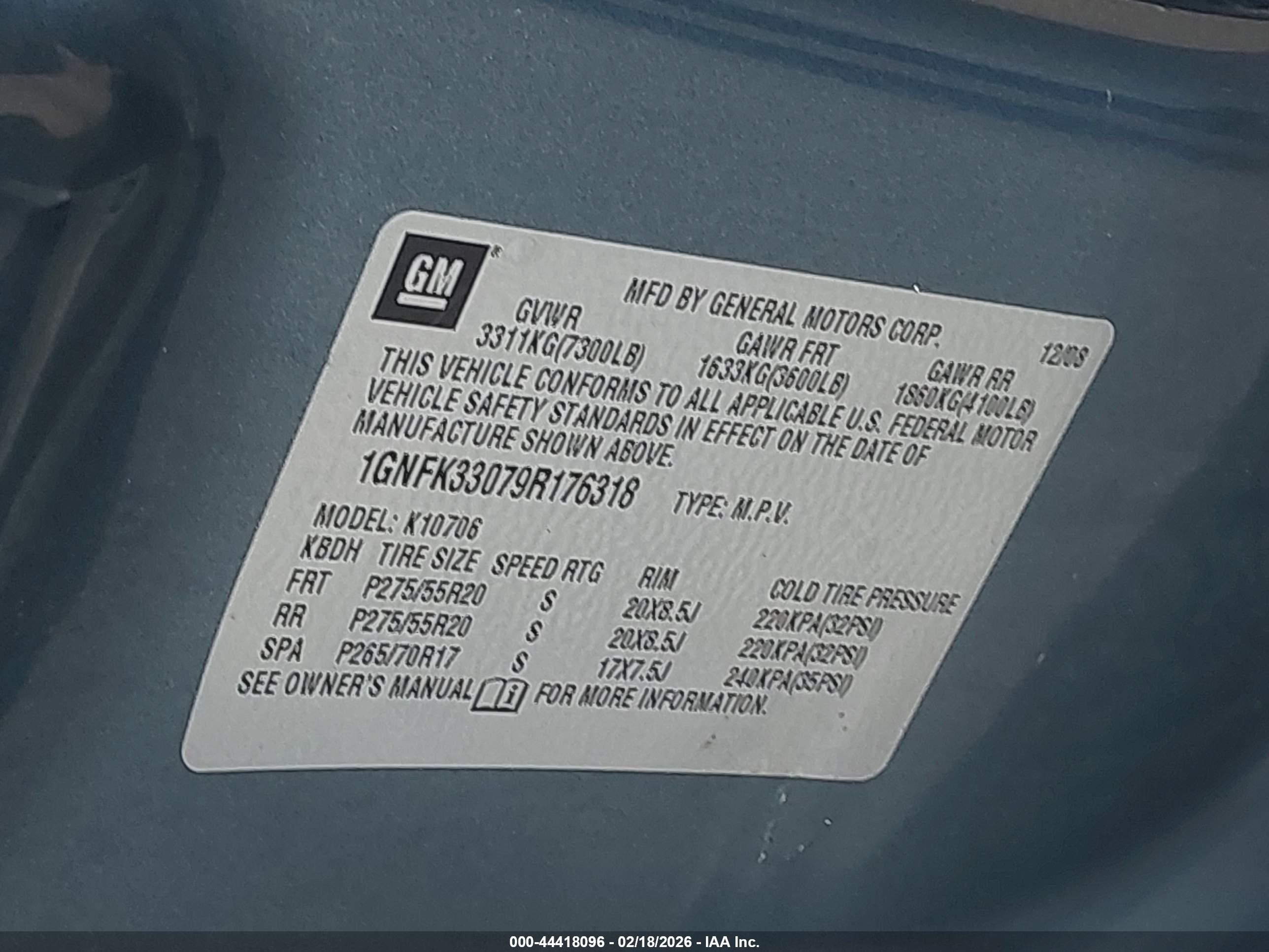 CHEVROLET TAHOE image 9