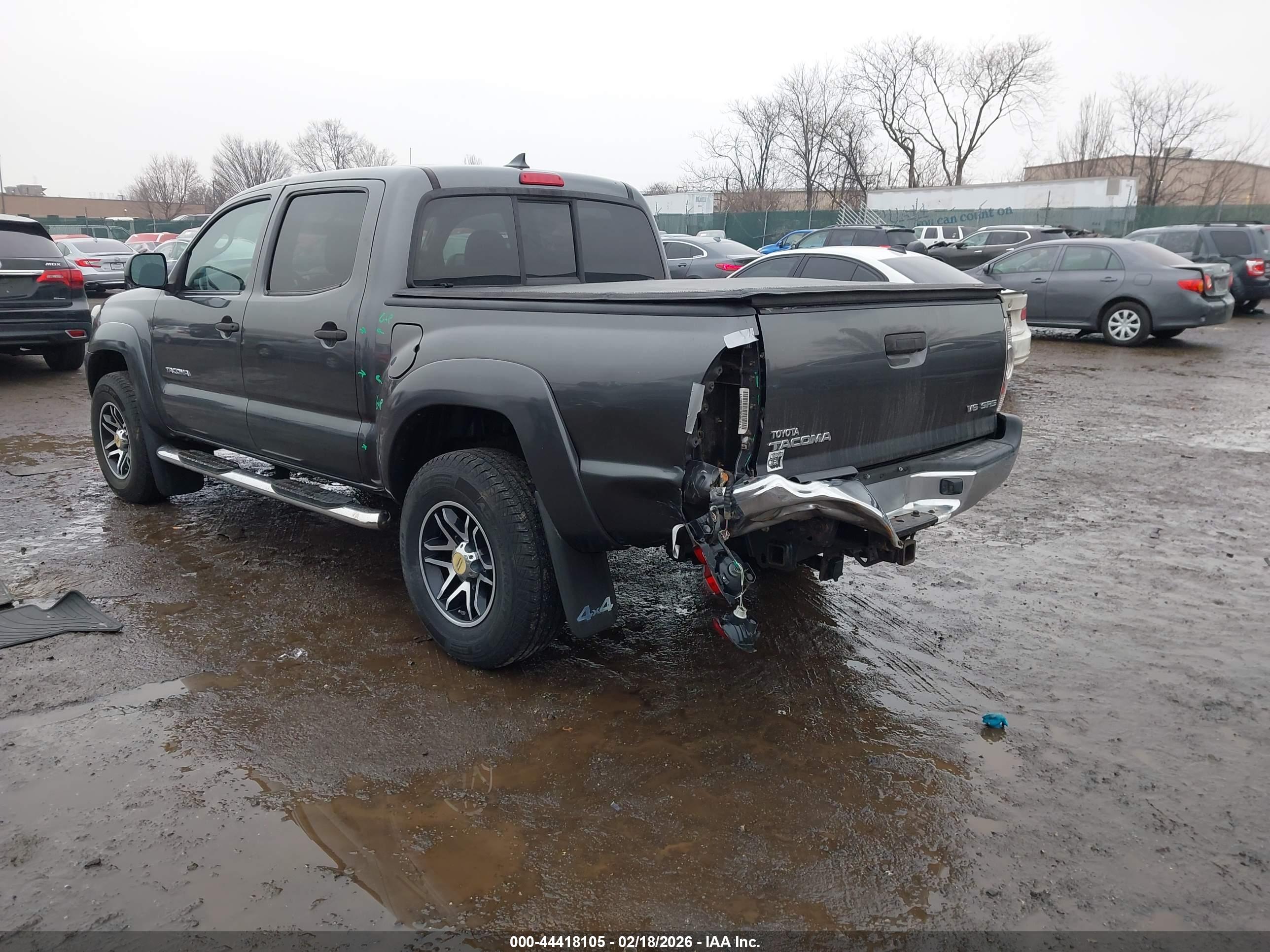 TOYOTA TACOMA image 3