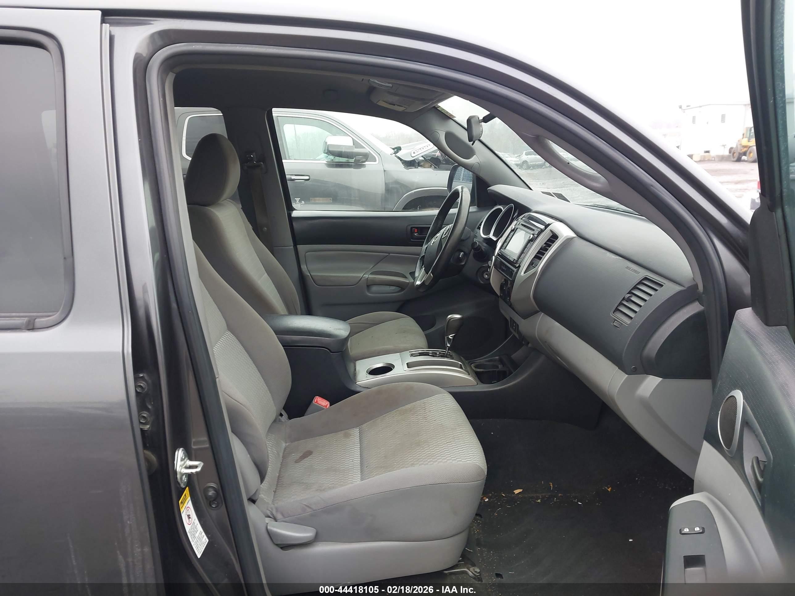 TOYOTA TACOMA image 5