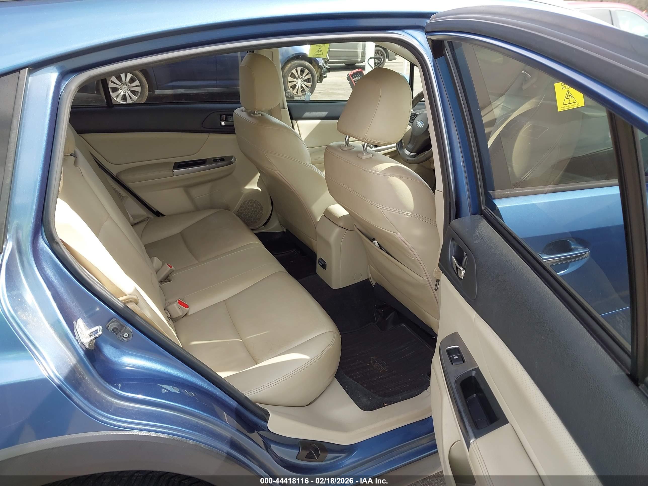 SUBARU XV image 8