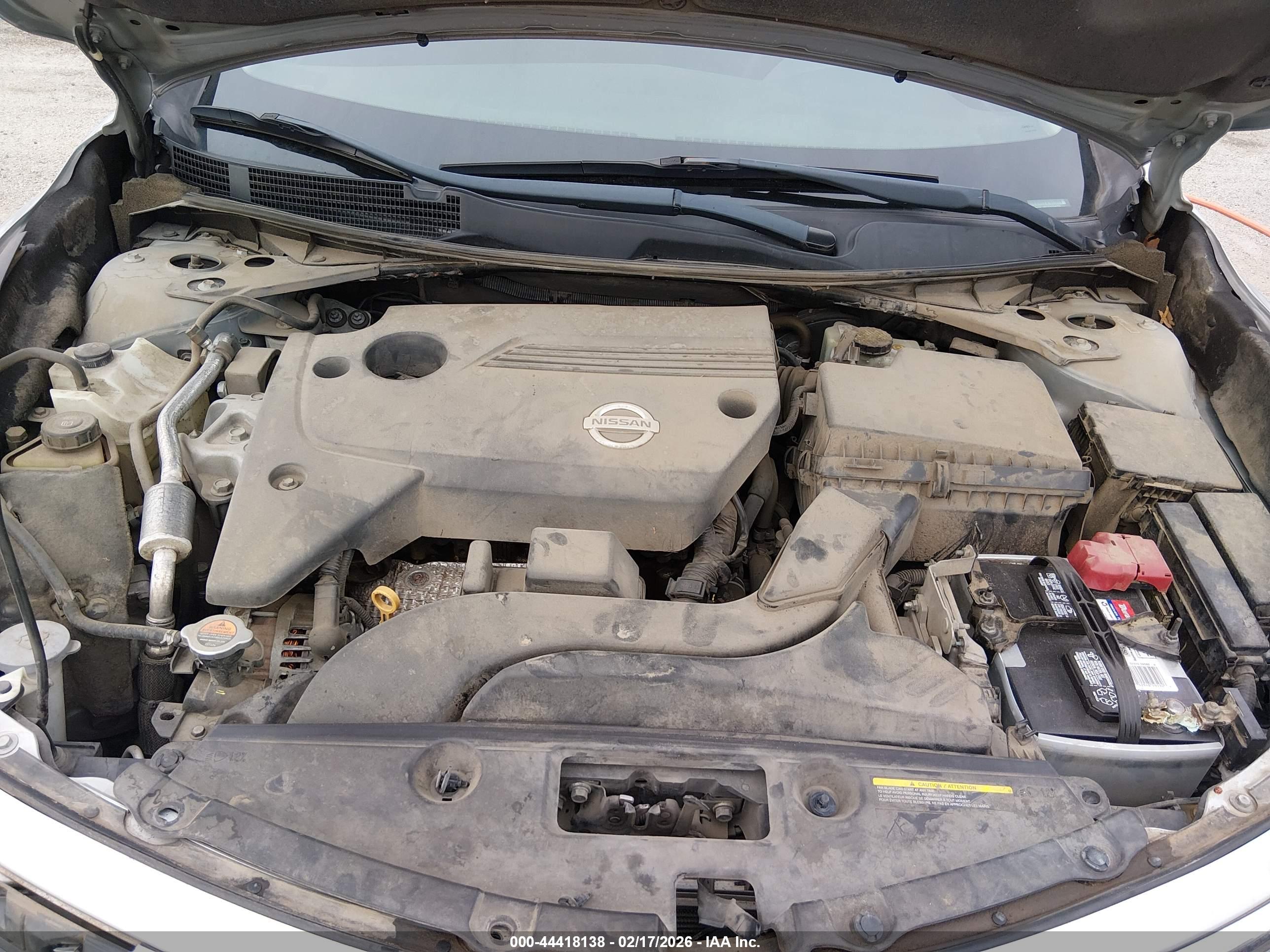 NISSAN ALTIMA image 10