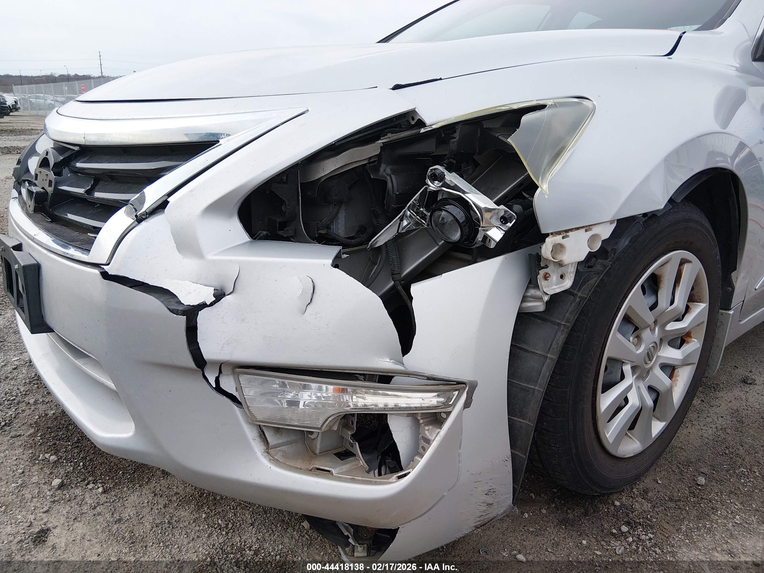 NISSAN ALTIMA image 6