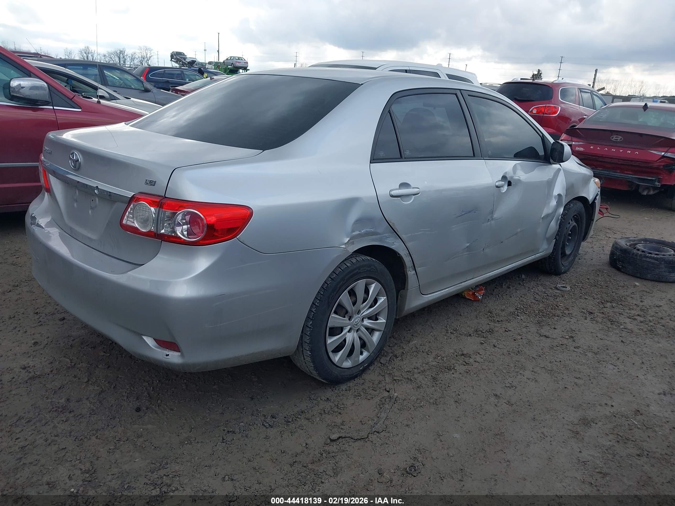 TOYOTA COROLLA image 4