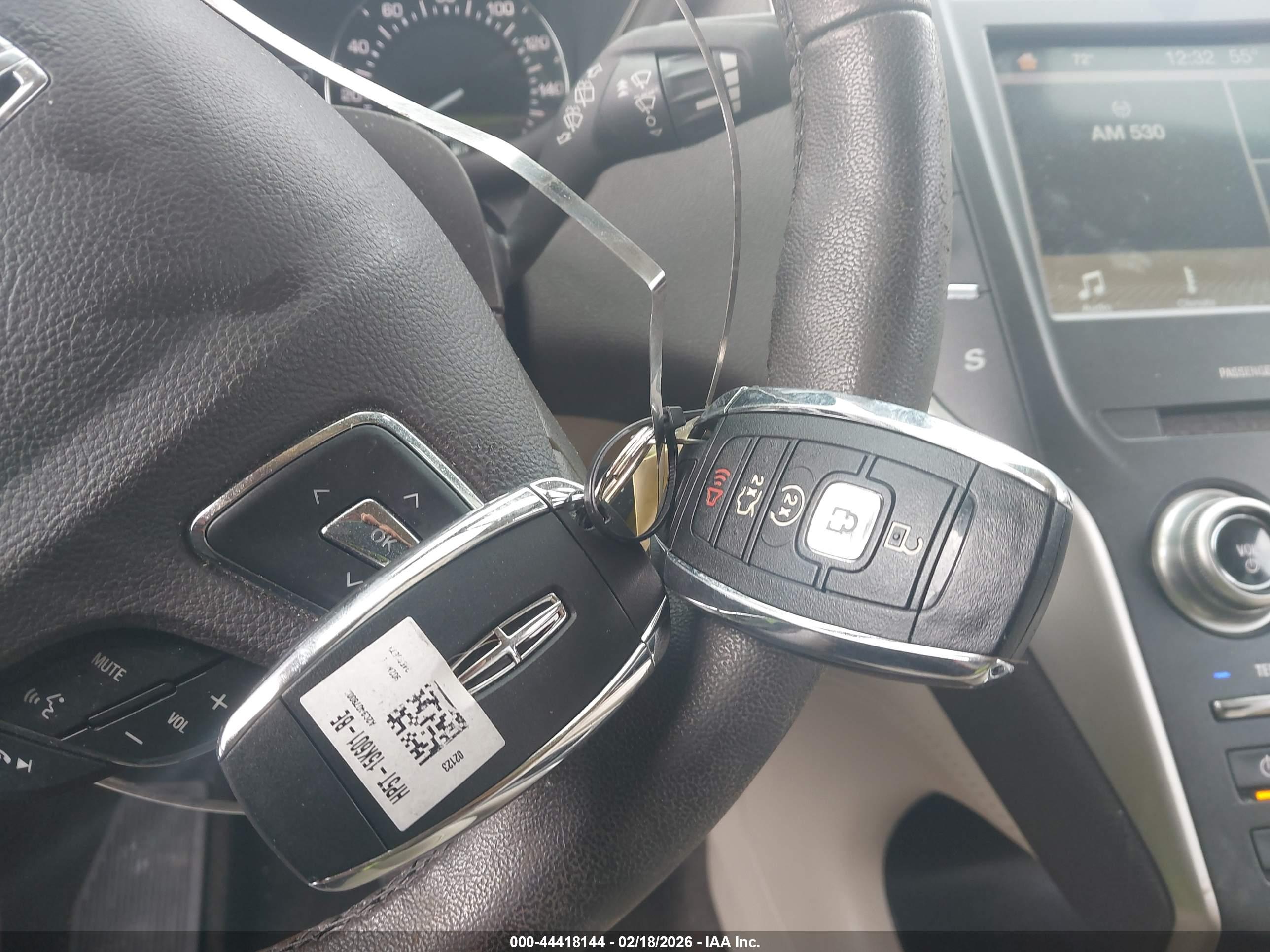 LINCOLN MKC image 11