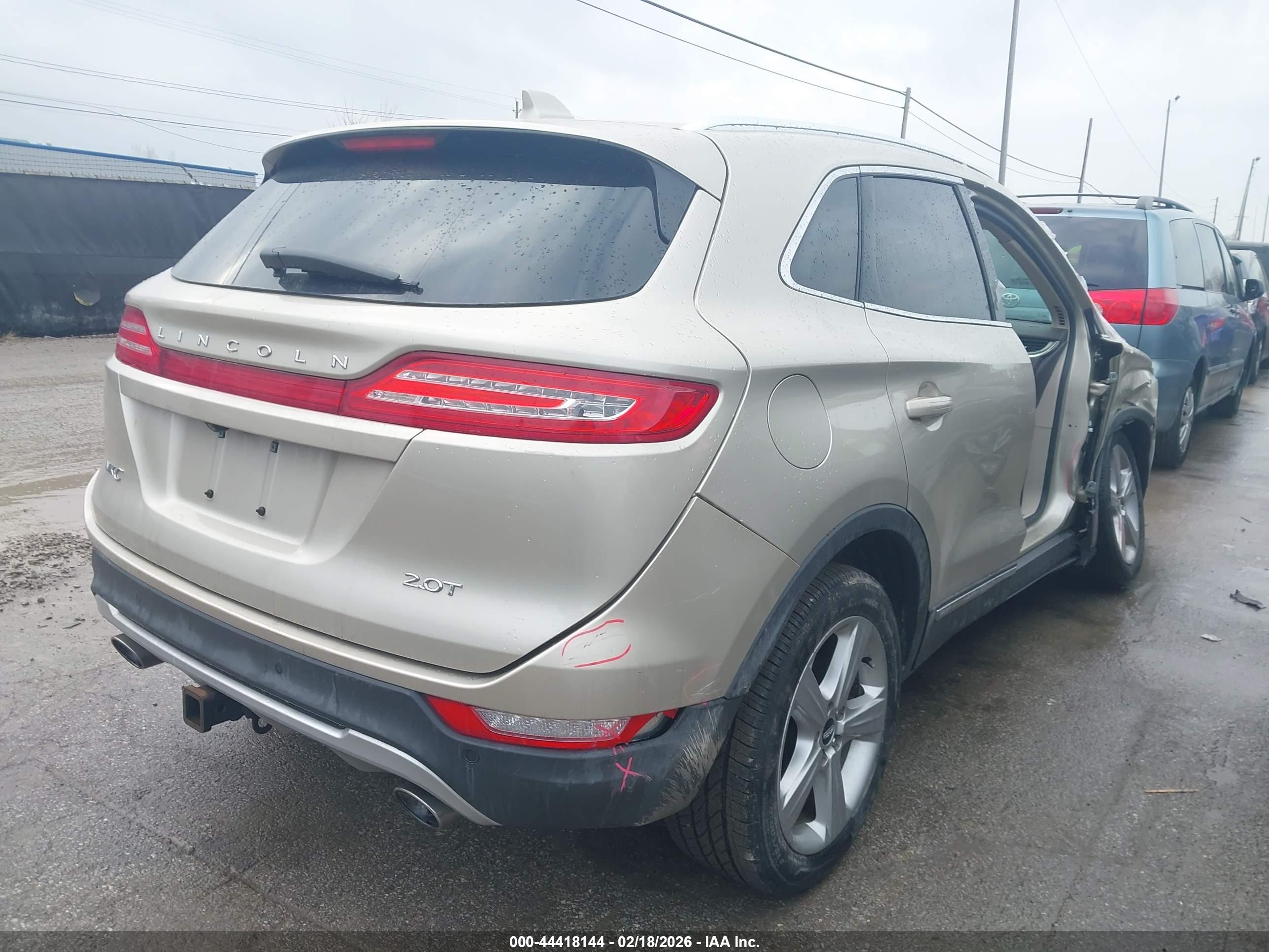 LINCOLN MKC image 4