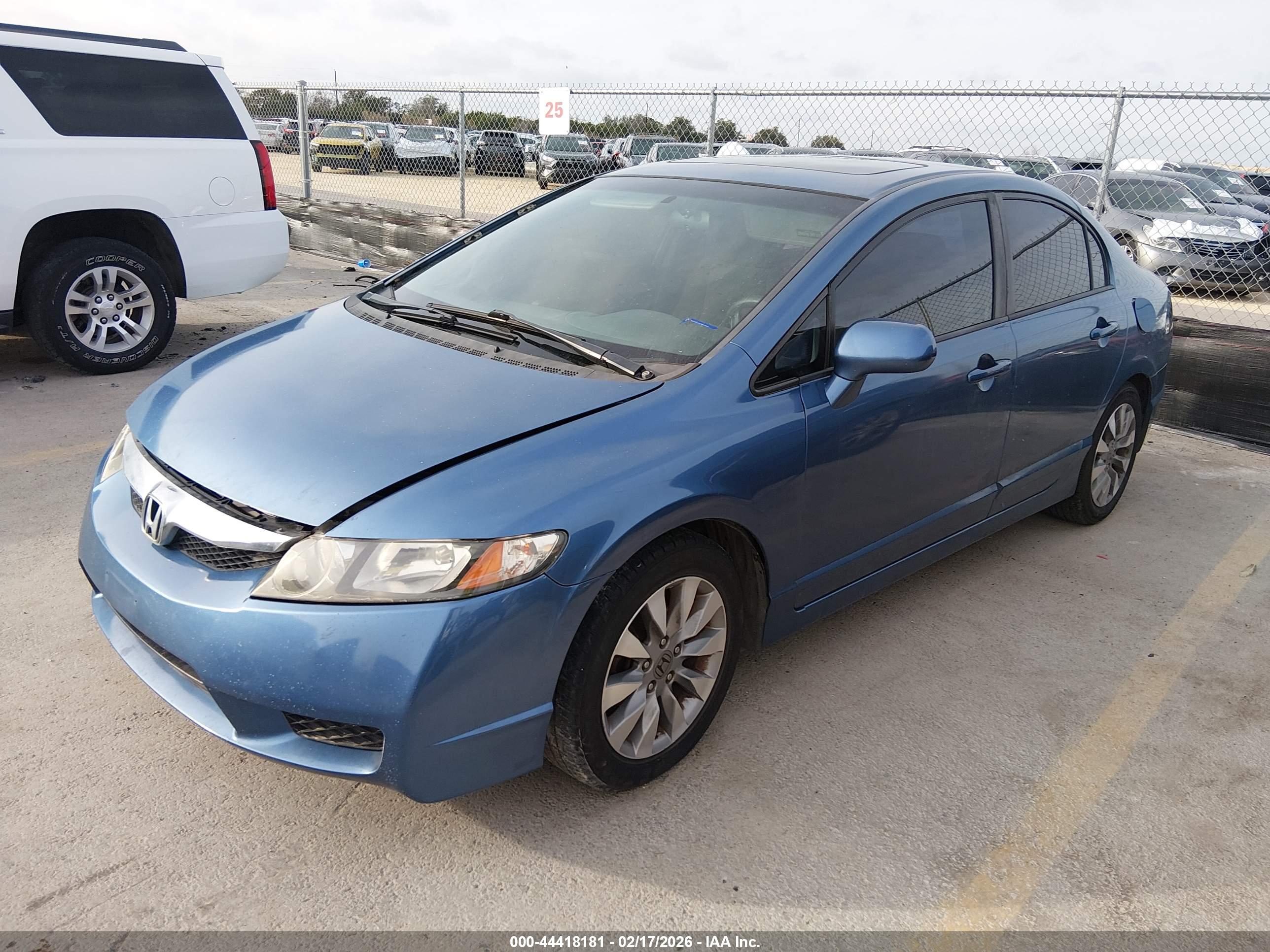 HONDA CIVIC image 2