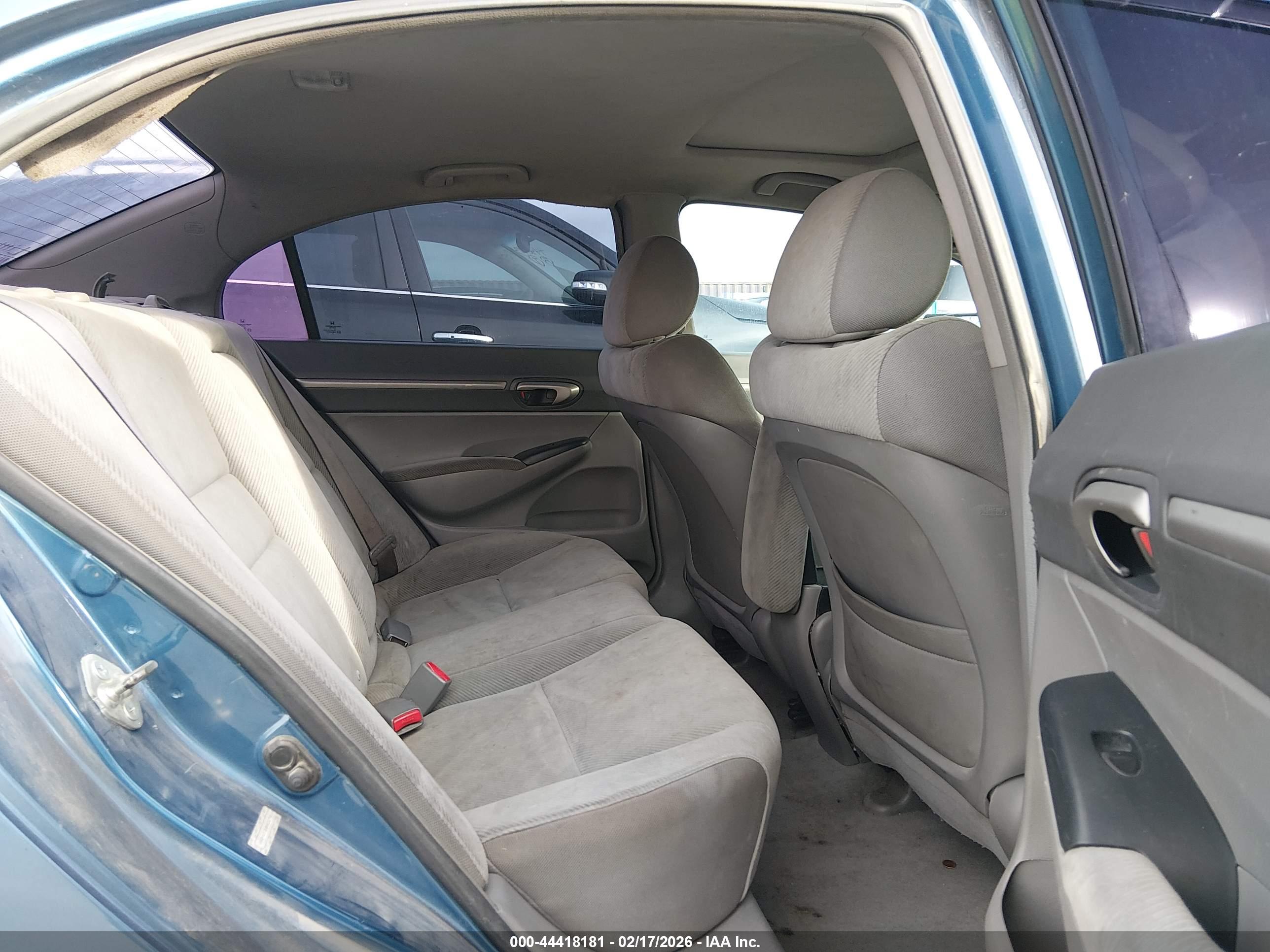 HONDA CIVIC image 8