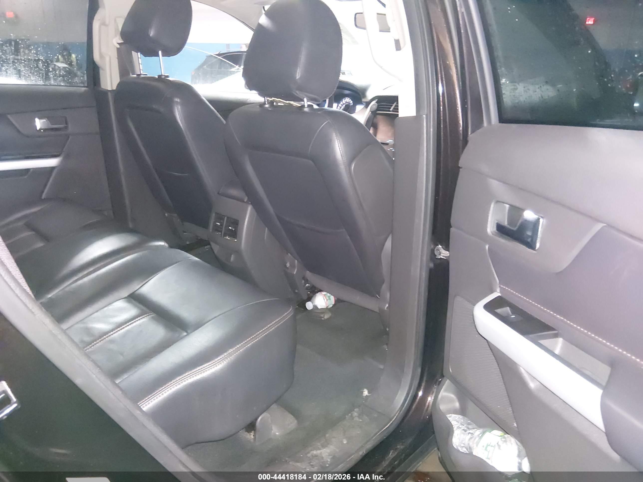 FORD EDGE image 8