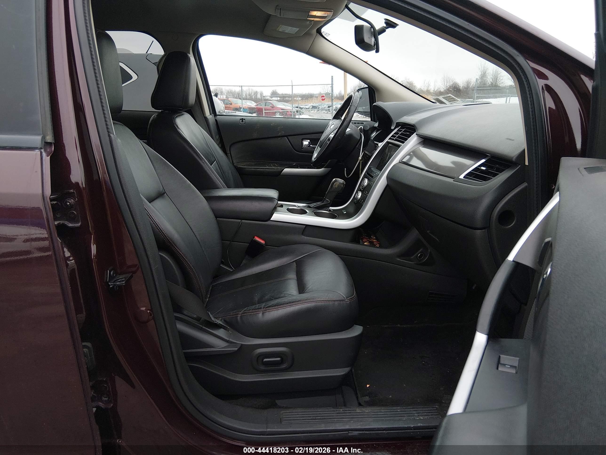 FORD EDGE image 5