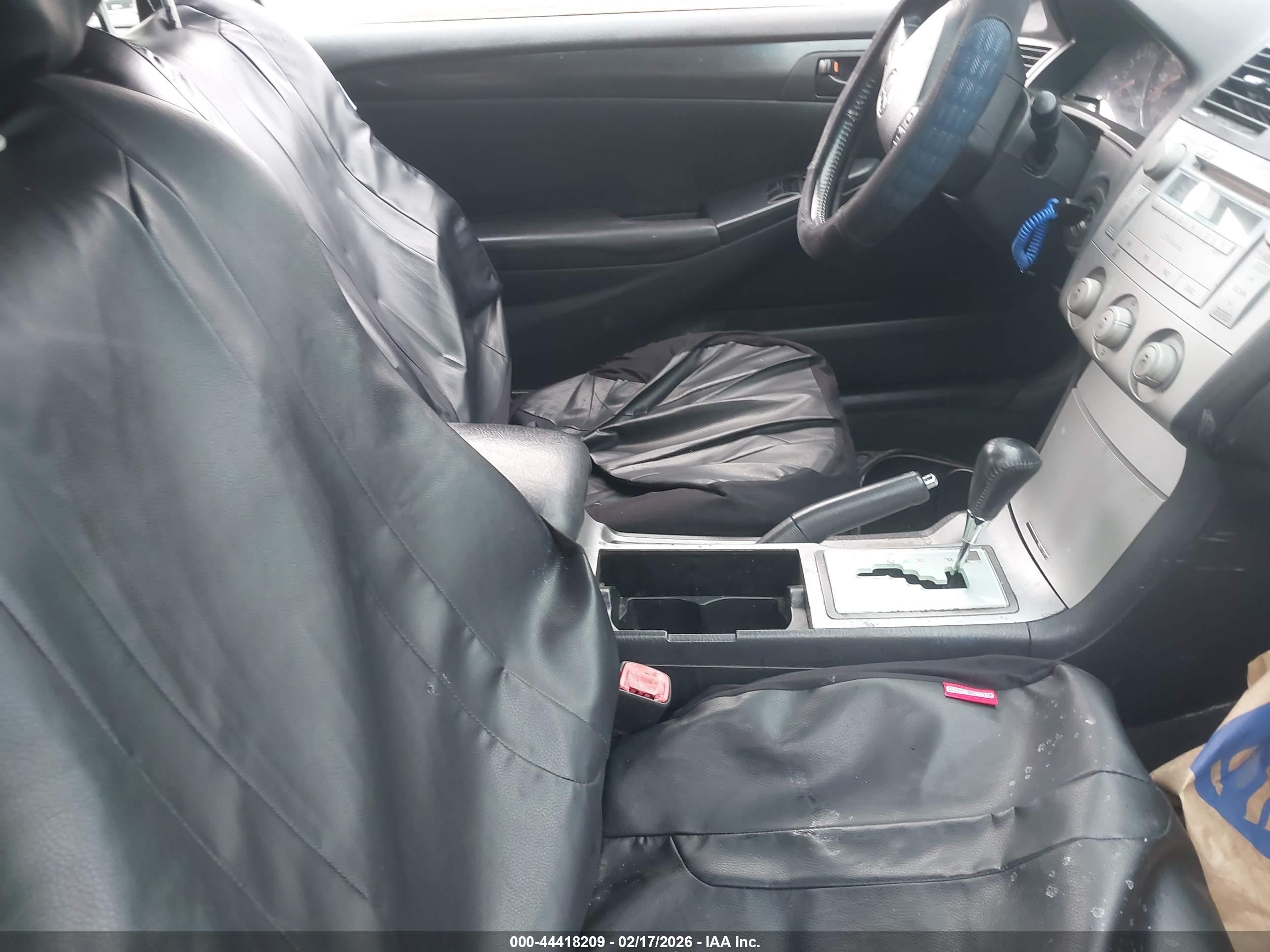 TOYOTA CAMRY image 5