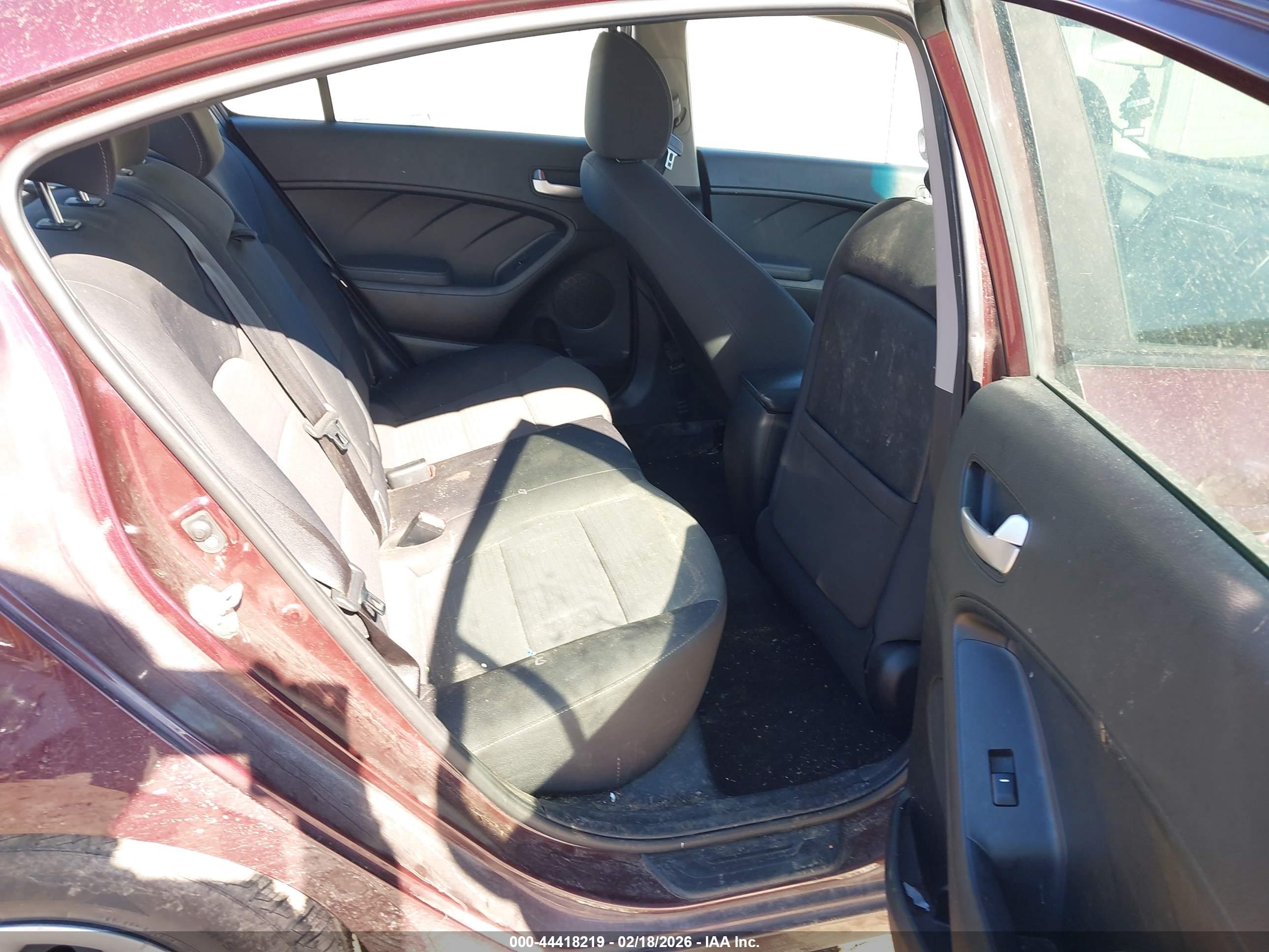 KIA FORTE image 8