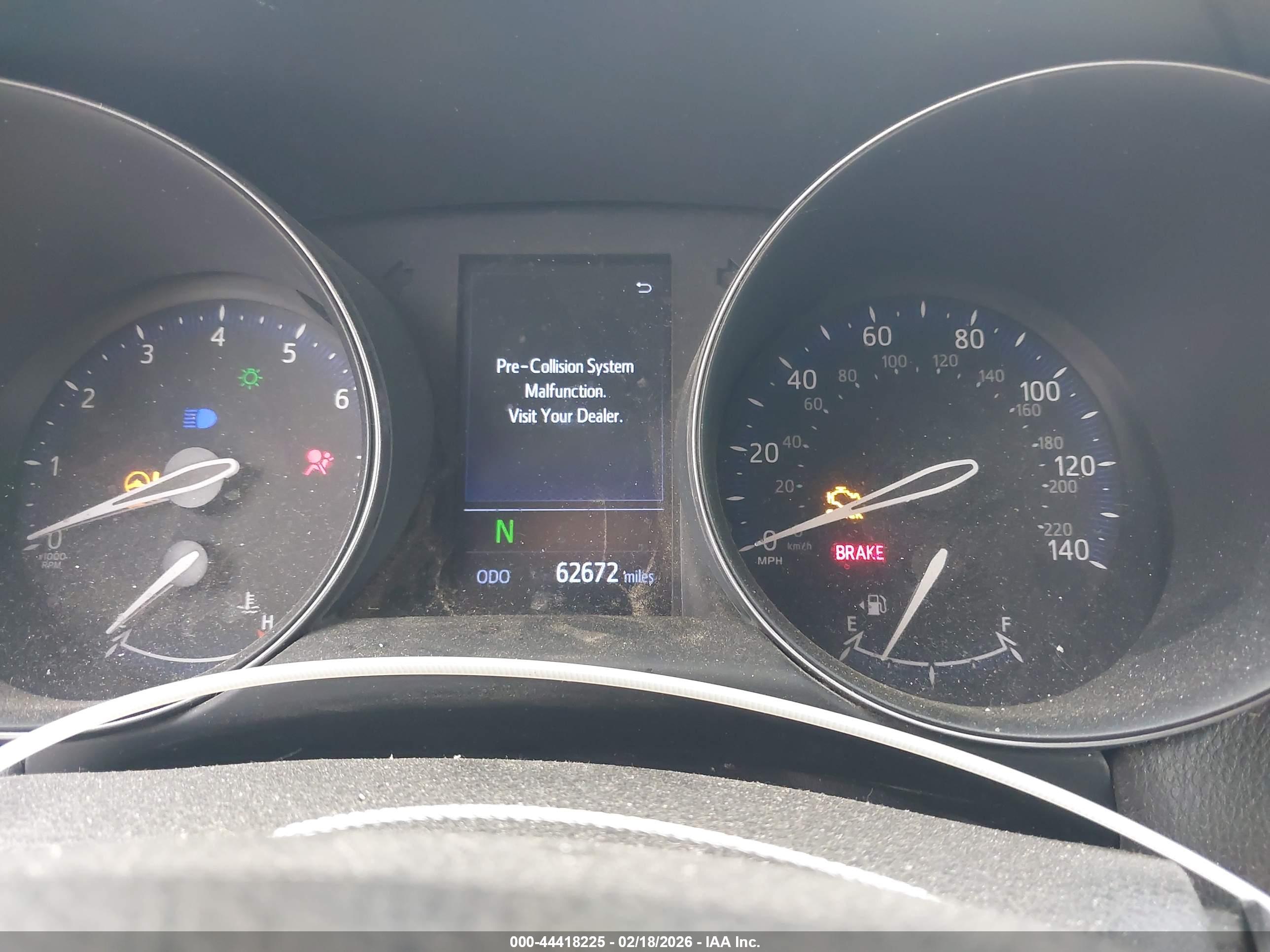 TOYOTA C-HR image 7