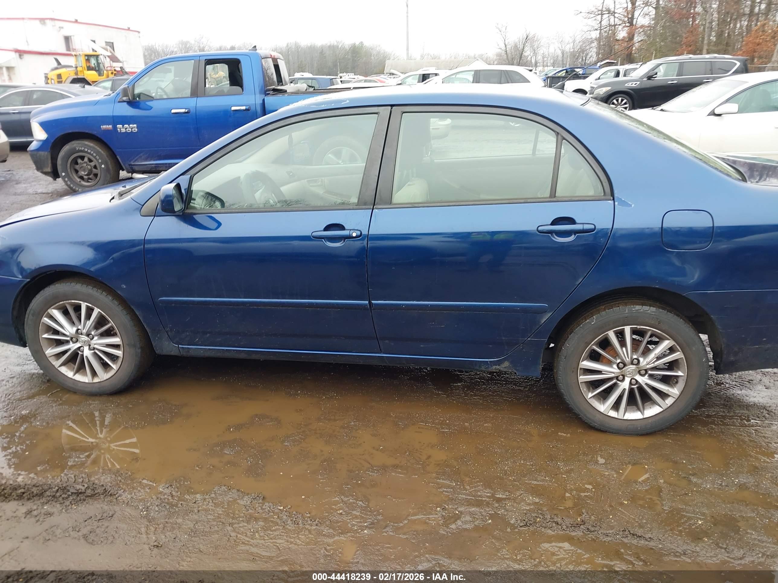 TOYOTA COROLLA image 6