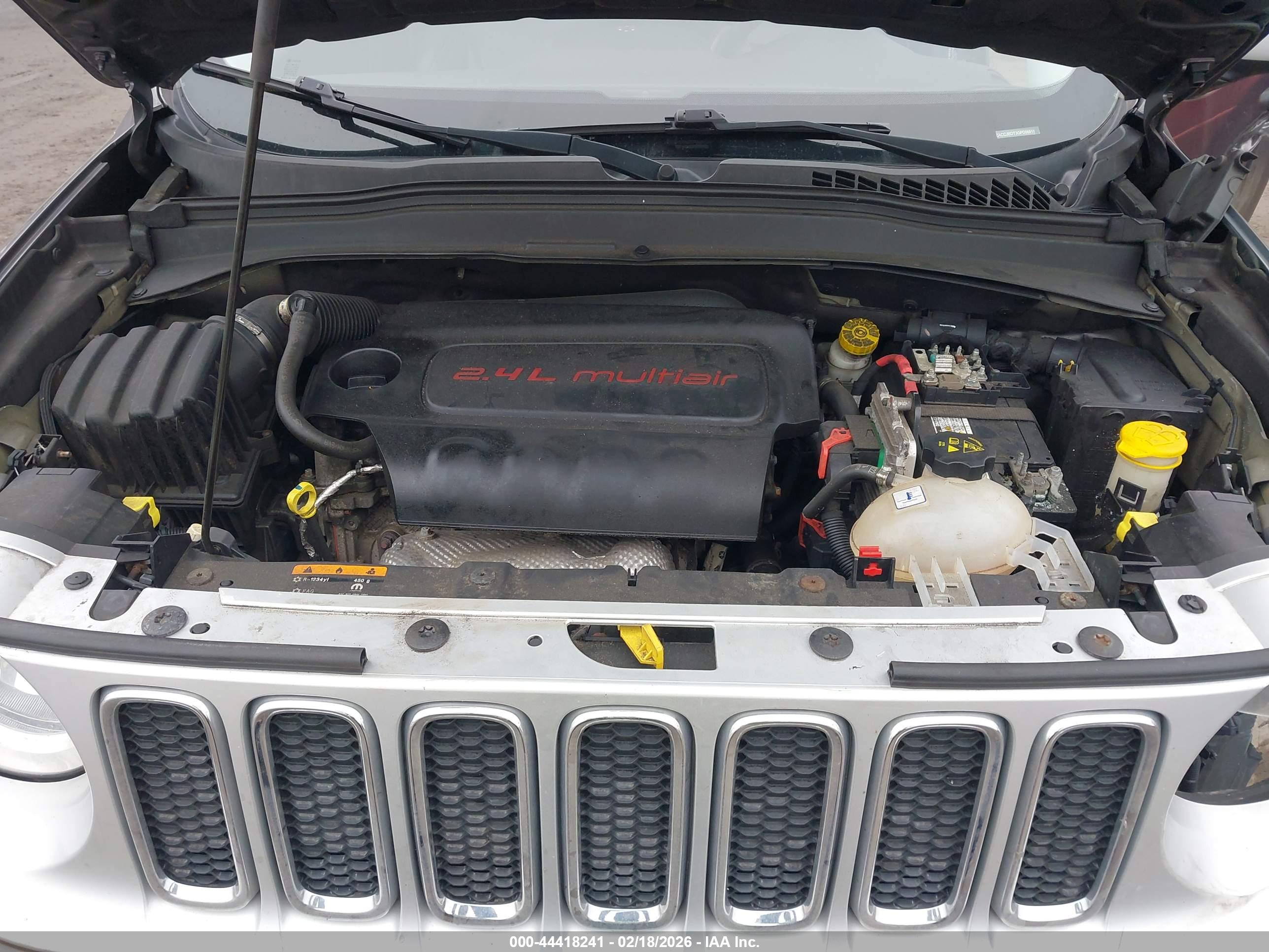 JEEP RENEGADE image 10
