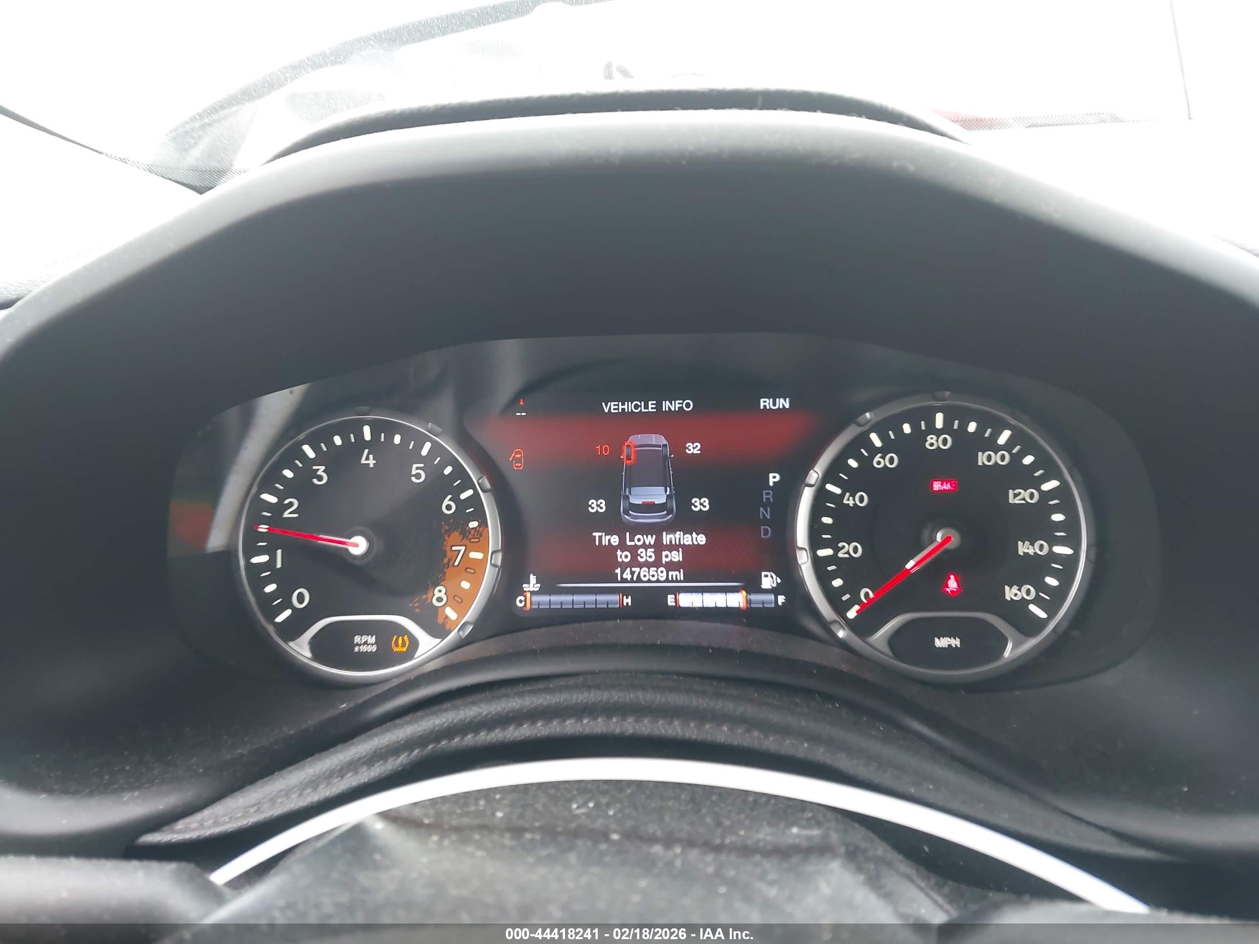 JEEP RENEGADE image 7