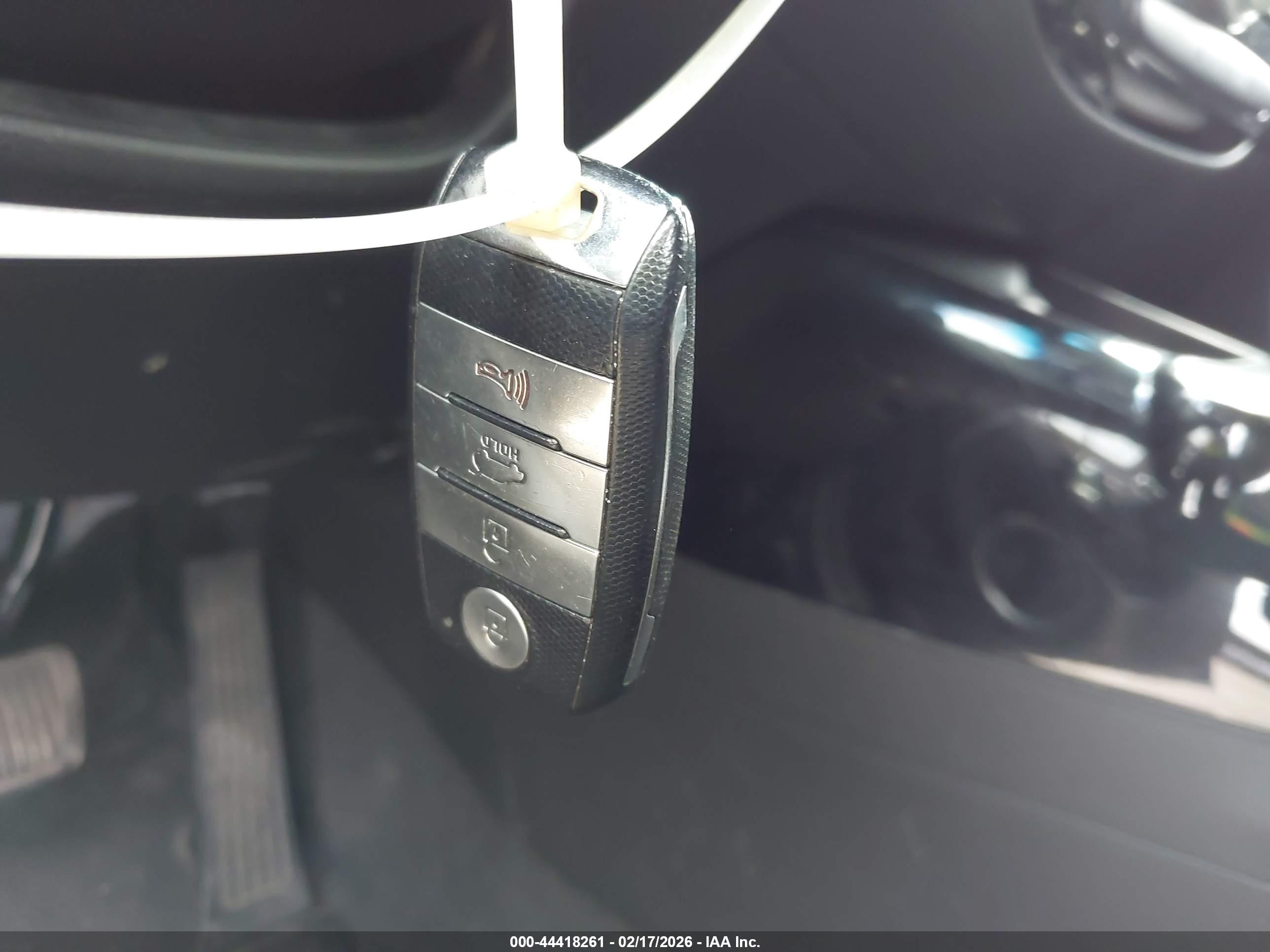 KIA SOUL image 11