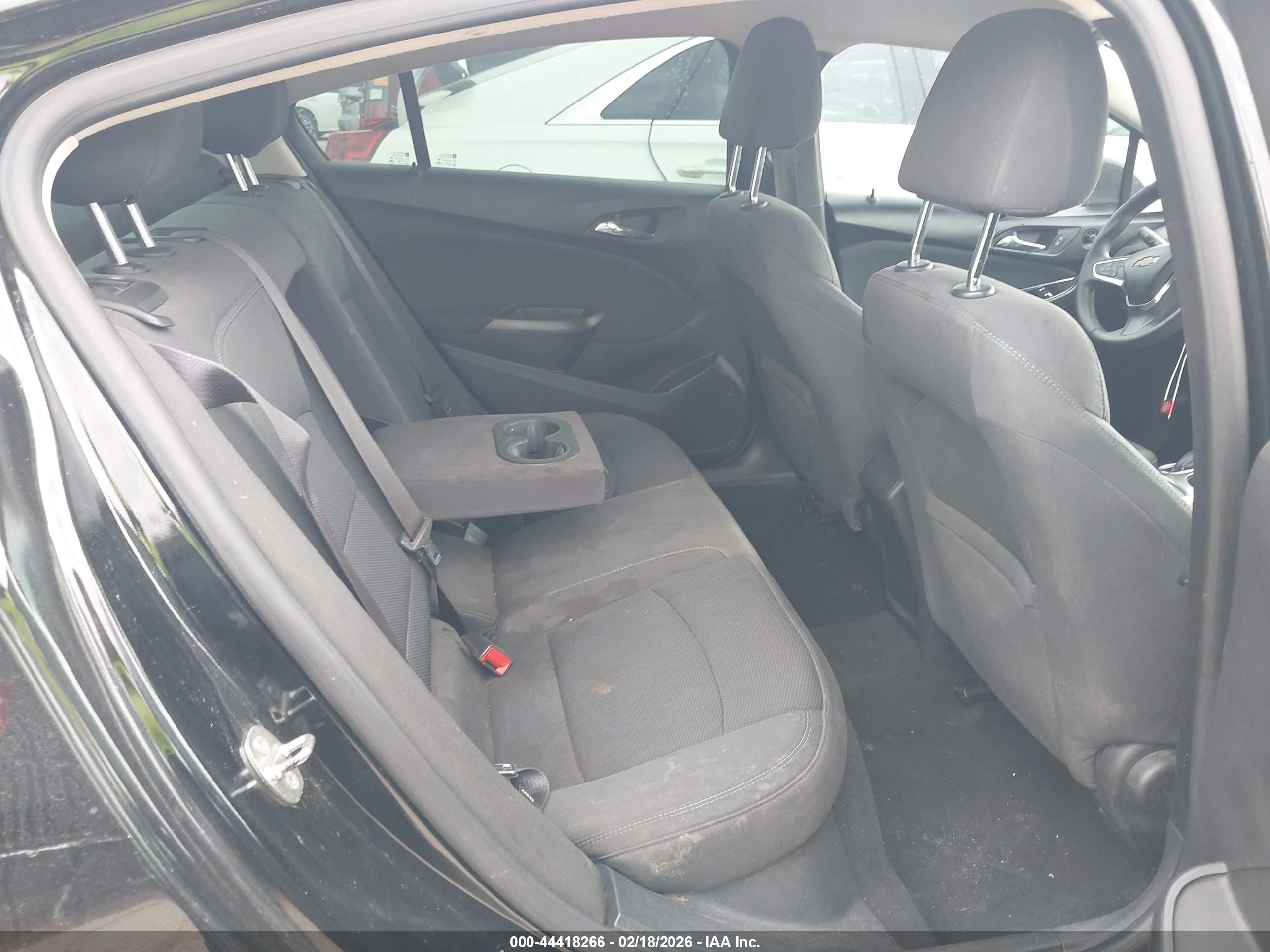 CHEVROLET CRUZE image 8