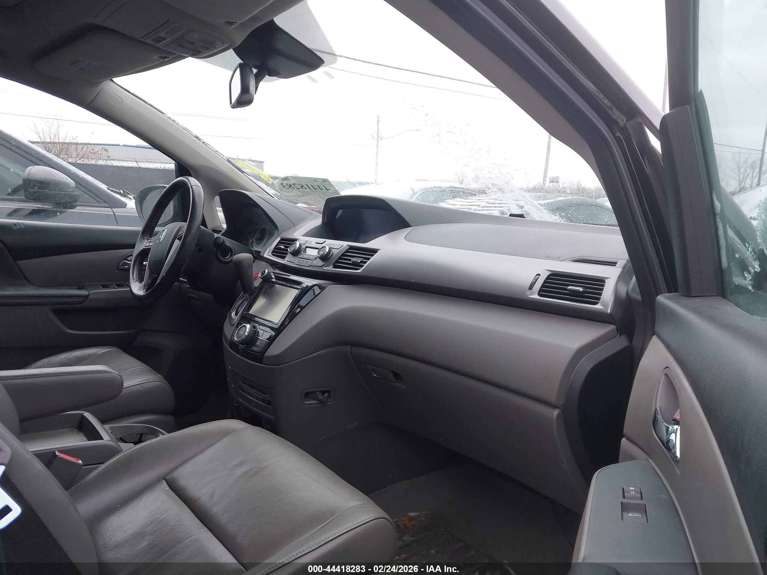 HONDA ODYSSEY image 5