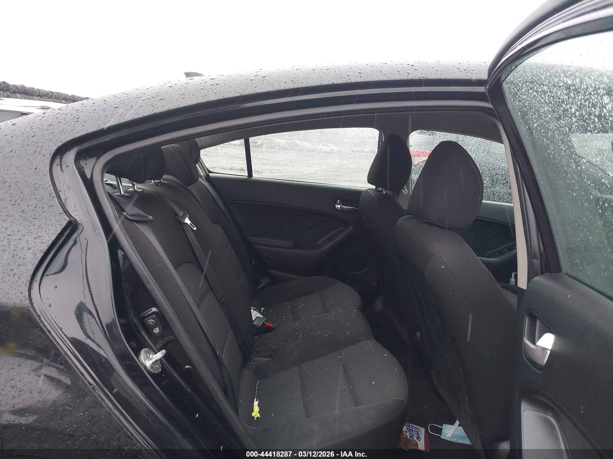 KIA FORTE image 8