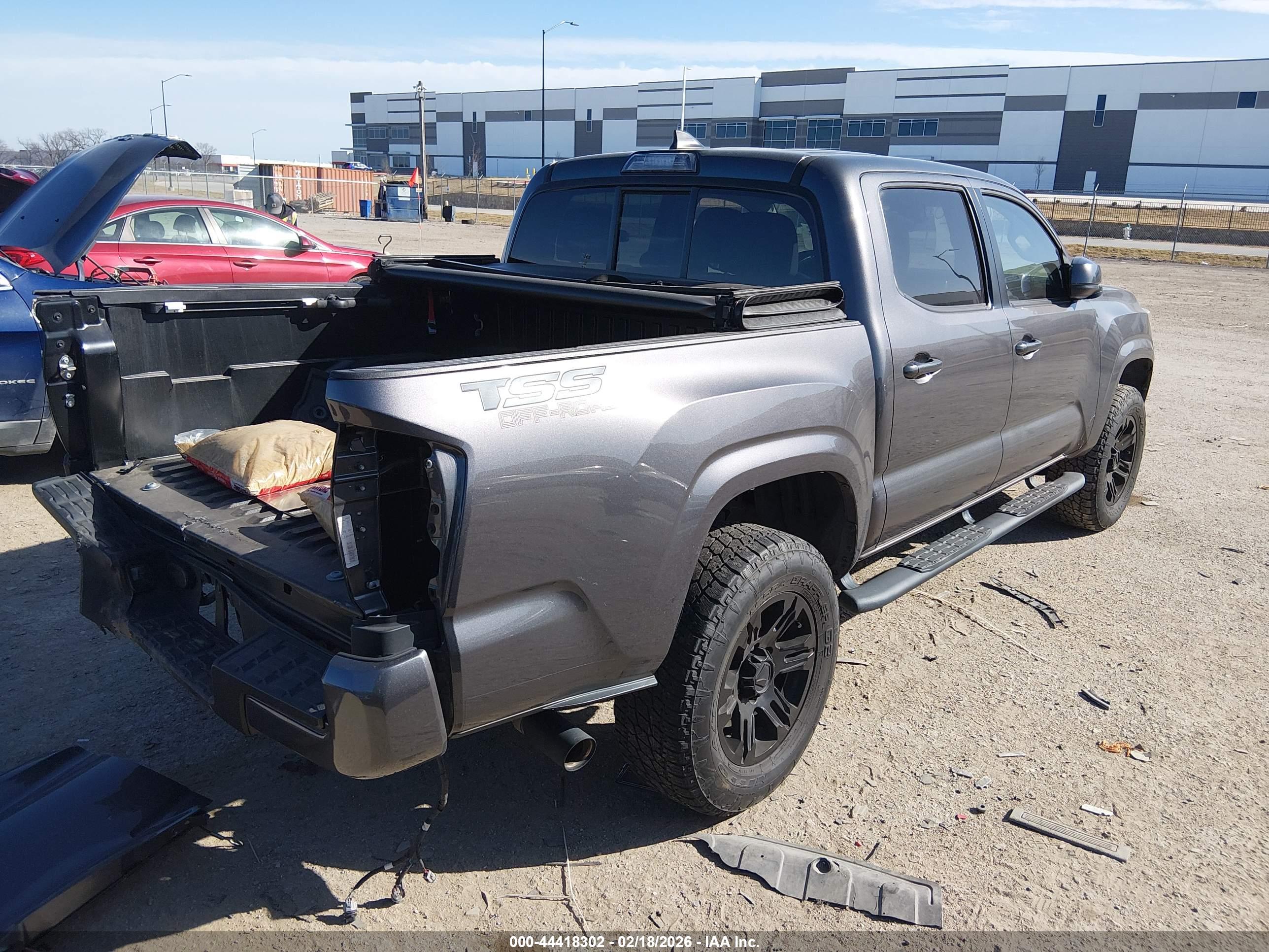 TOYOTA TACOMA image 4