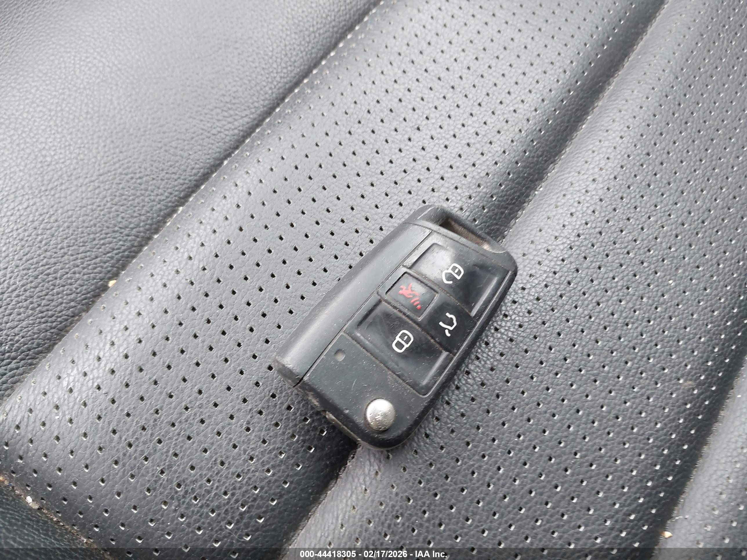 VOLKSWAGEN GOLF image 11