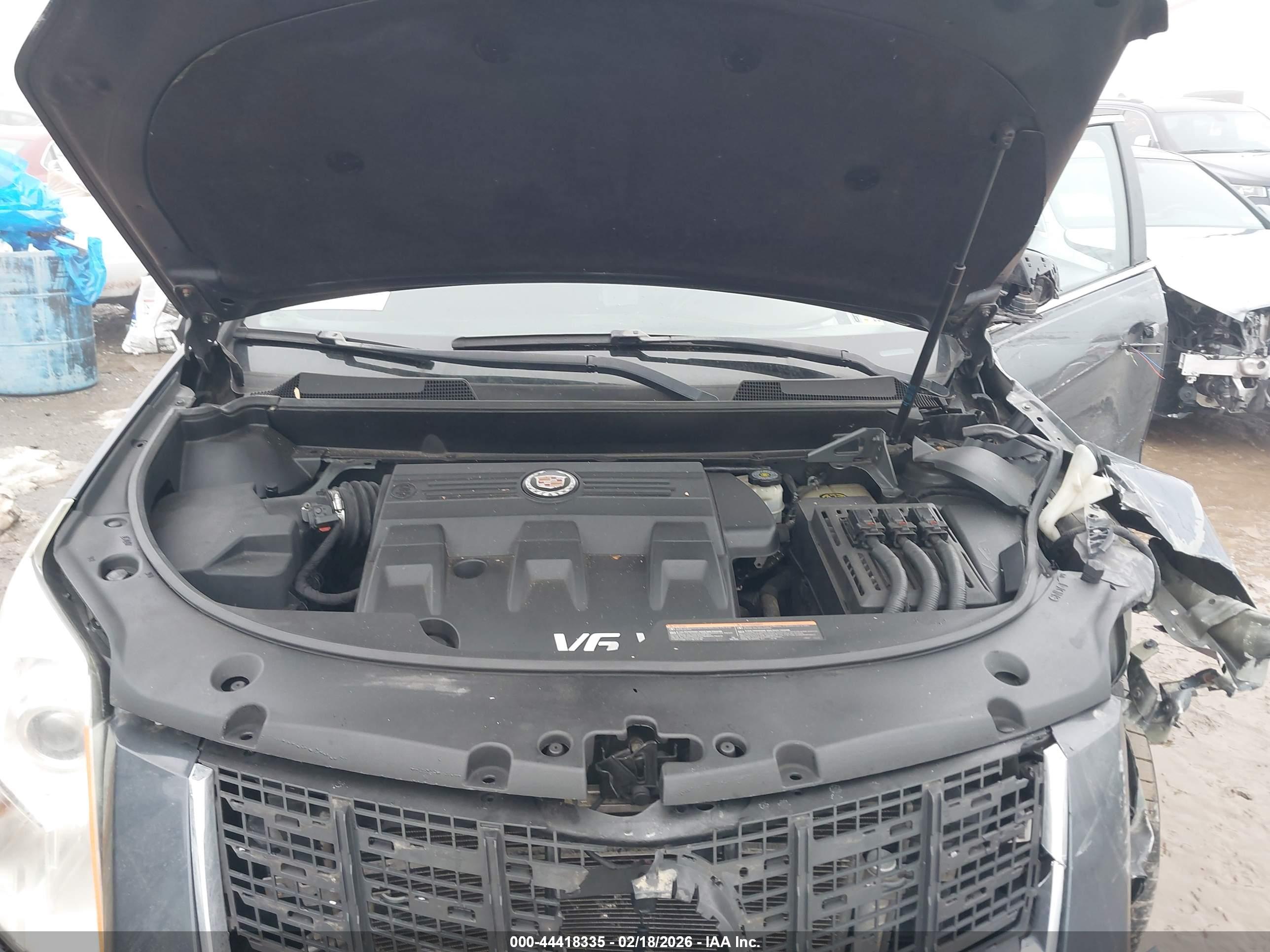 CADILLAC SRX image 10