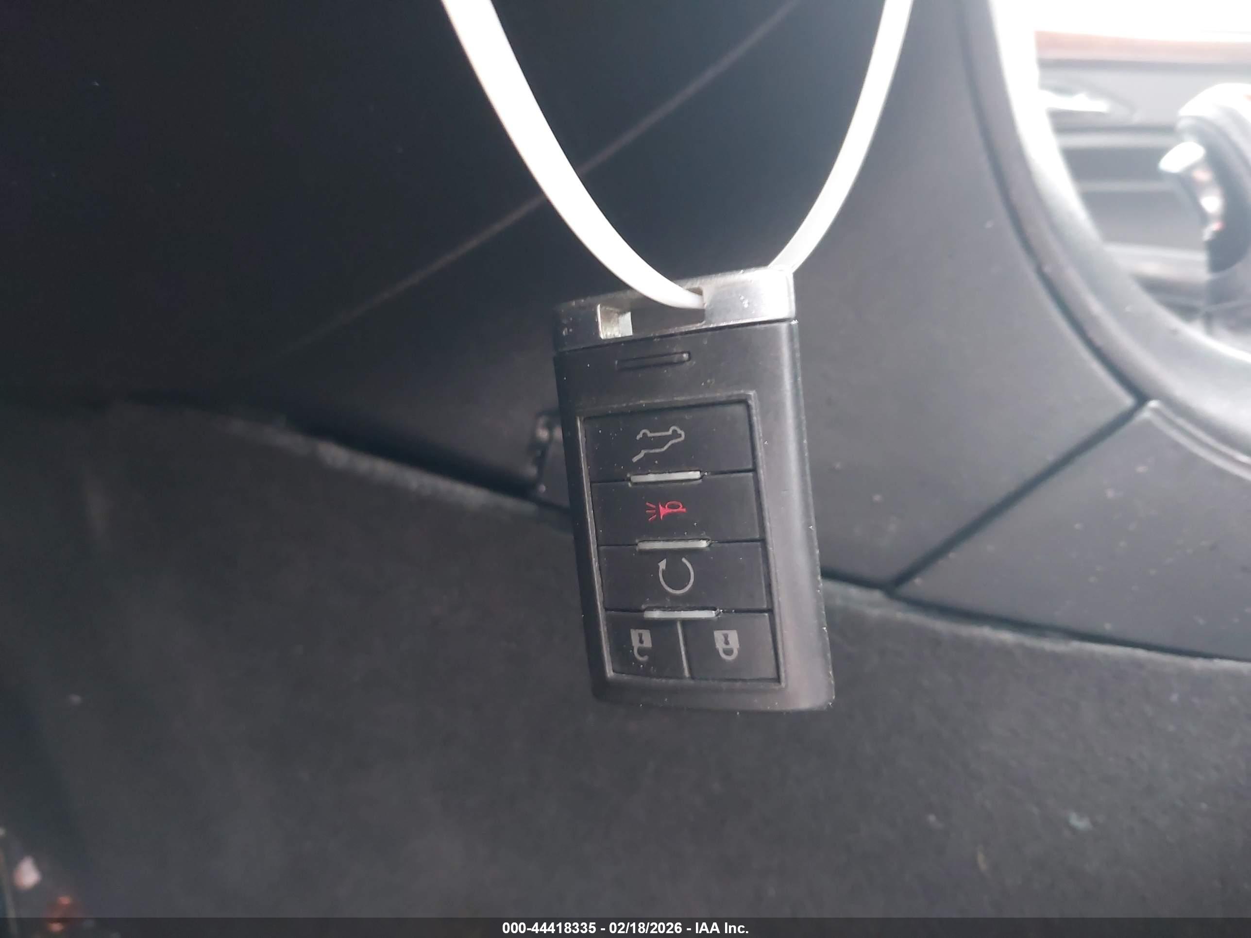CADILLAC SRX image 11