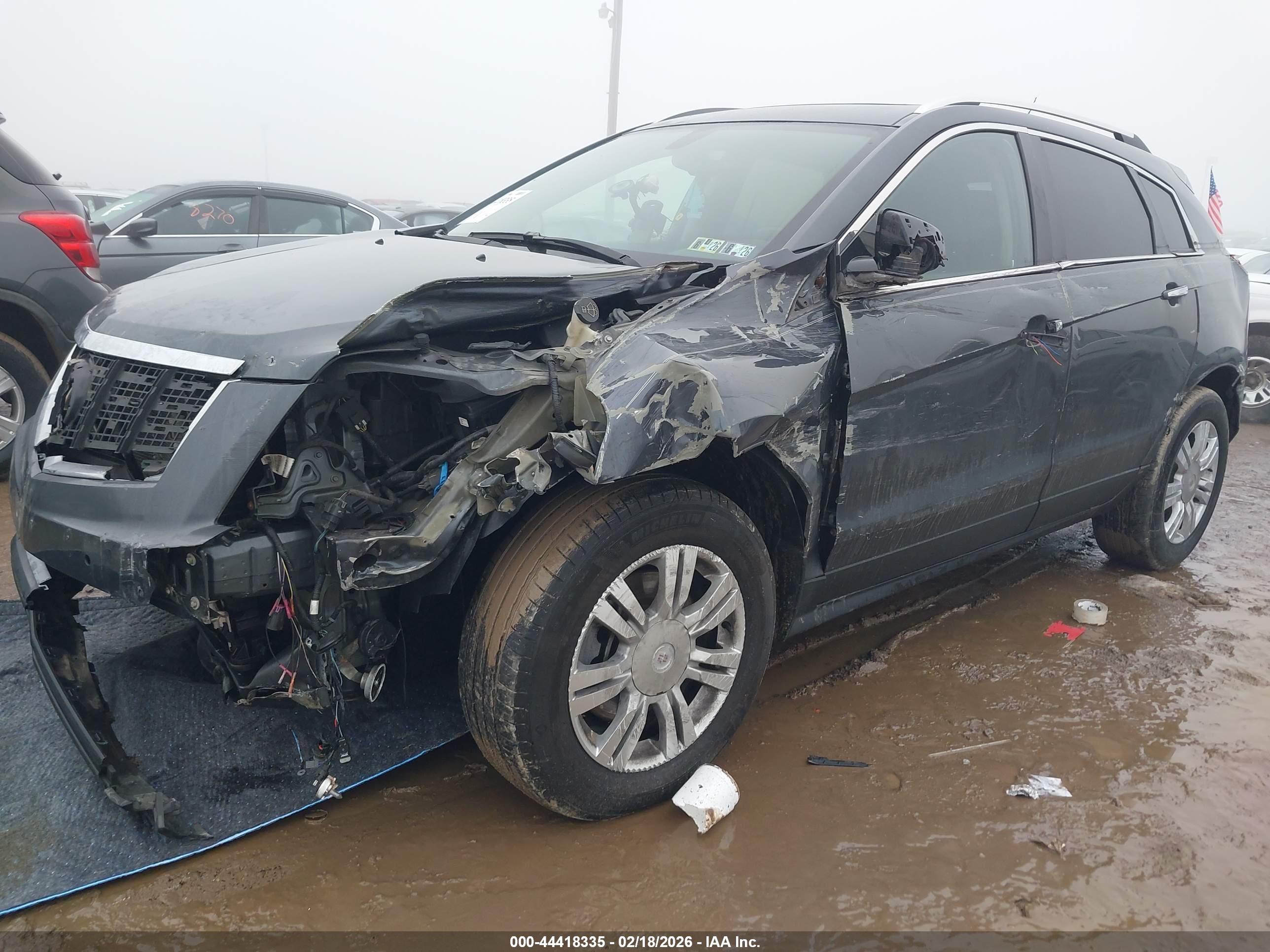 CADILLAC SRX image 6
