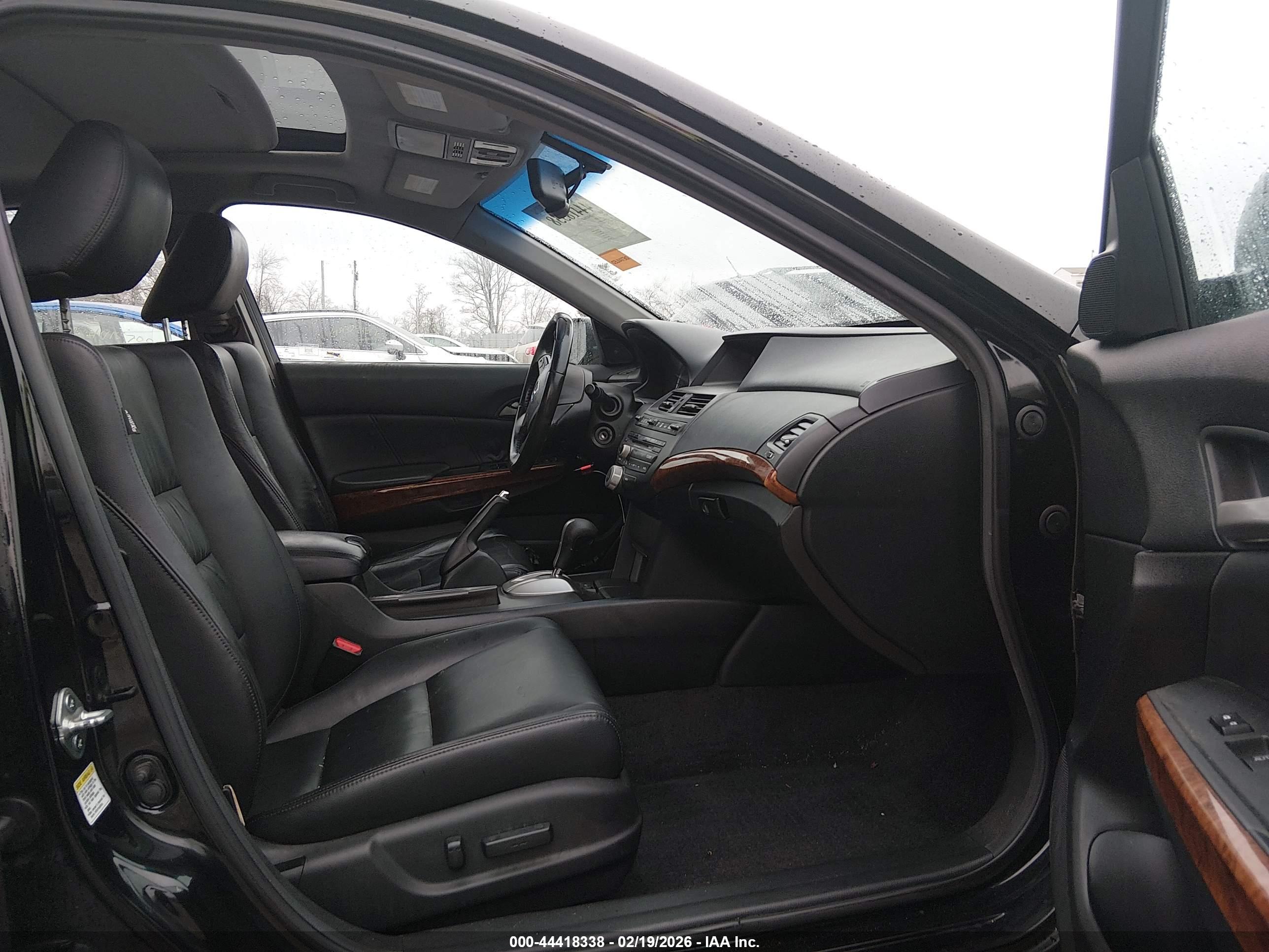 HONDA ACCORD image 5