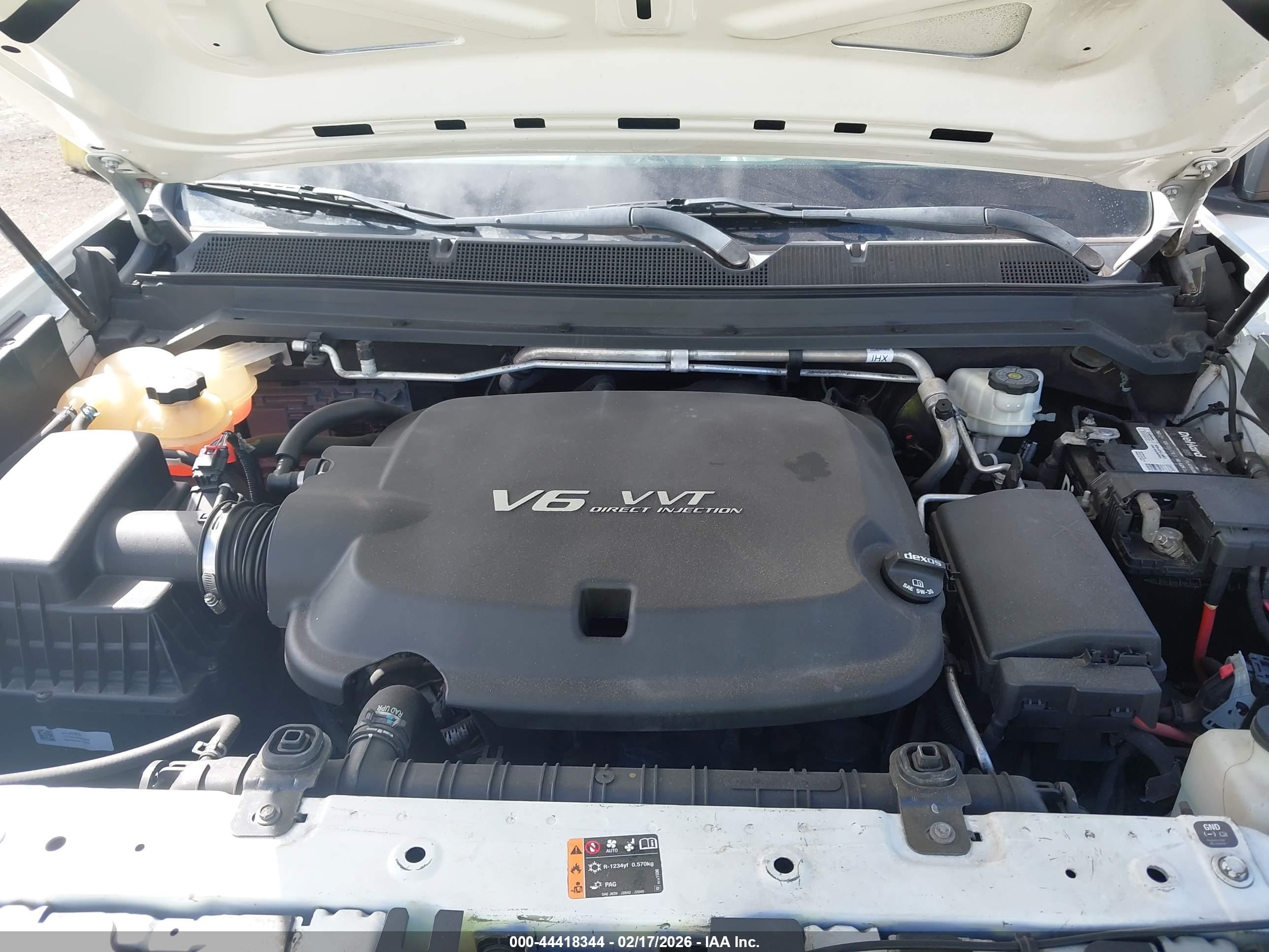 CHEVROLET COLORADO image 10