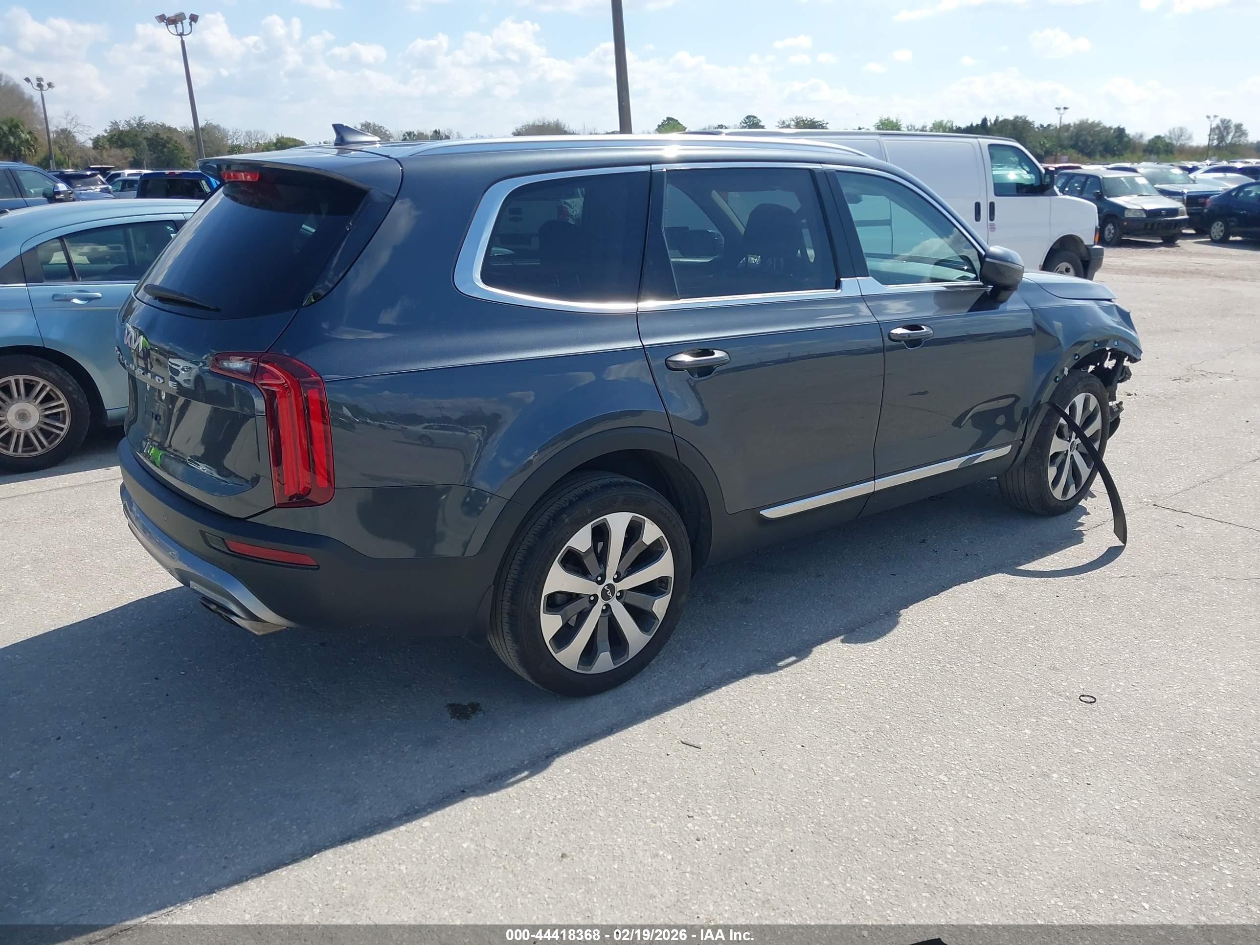 KIA TELLURIDE image 4