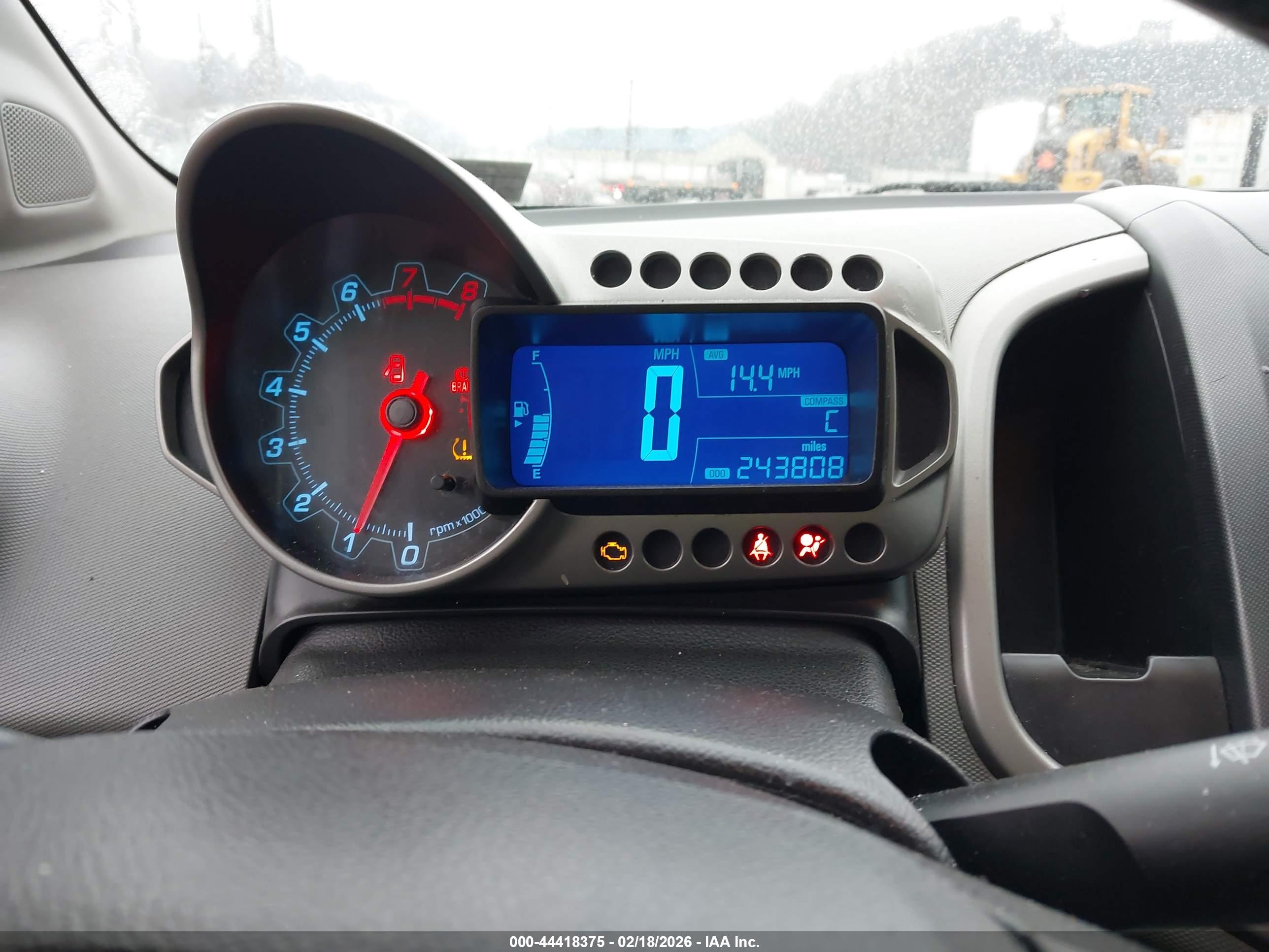 CHEVROLET SONIC image 7