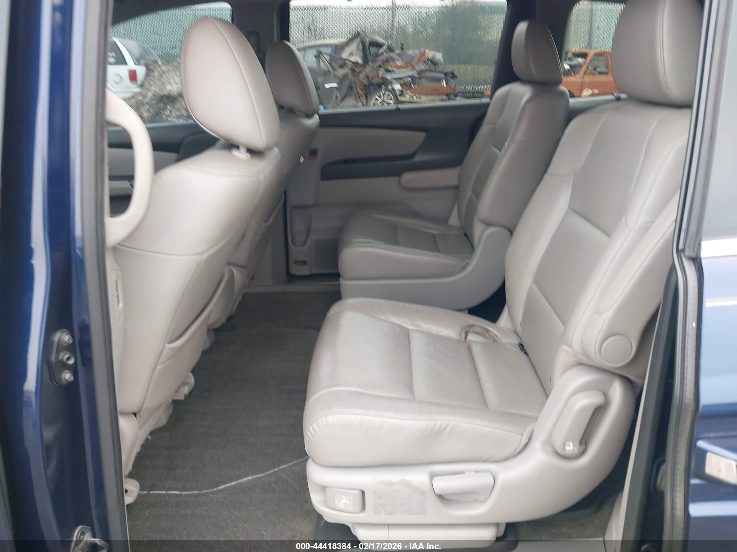 HONDA ODYSSEY image 8