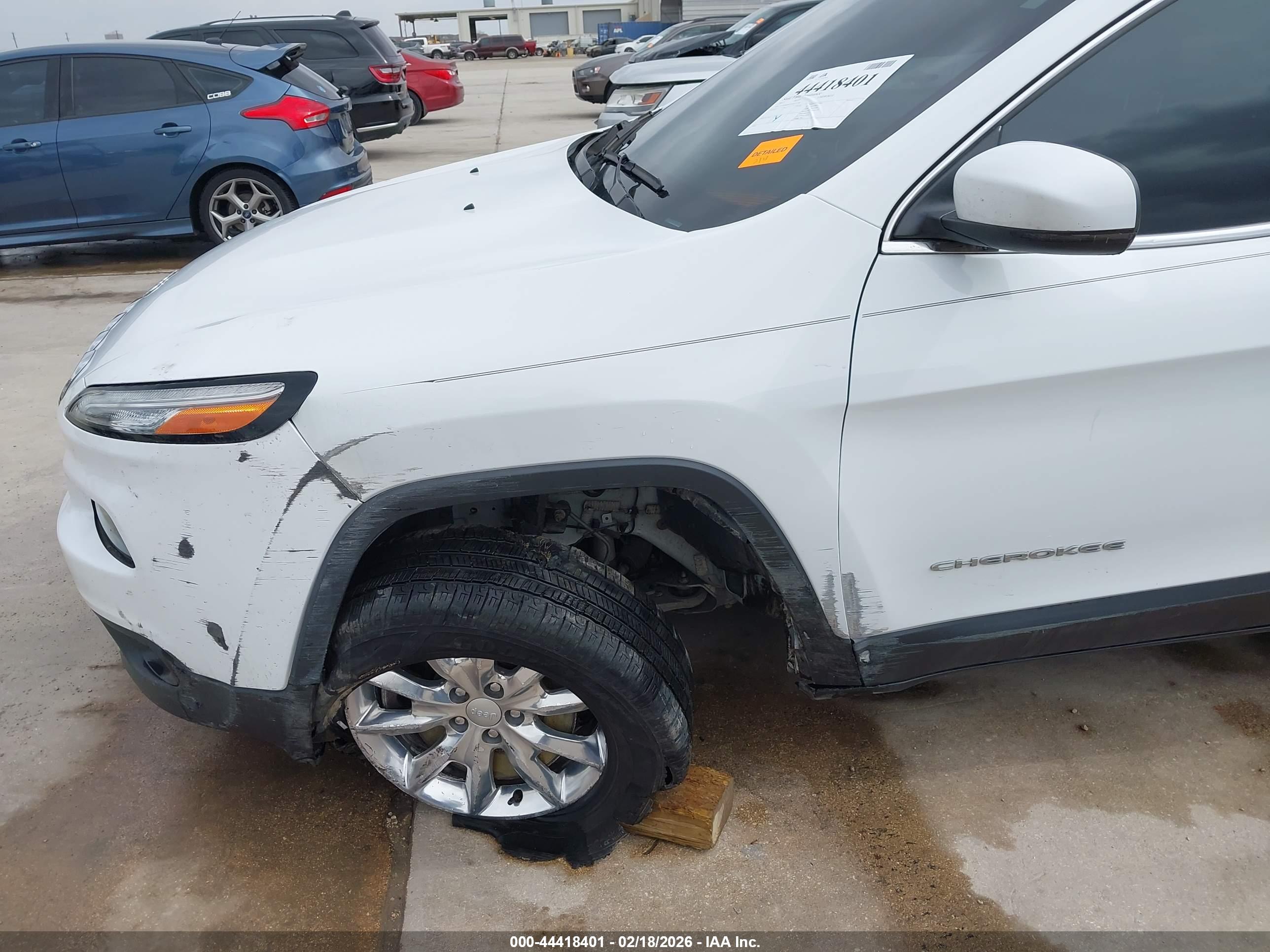JEEP CHEROKEE image 6