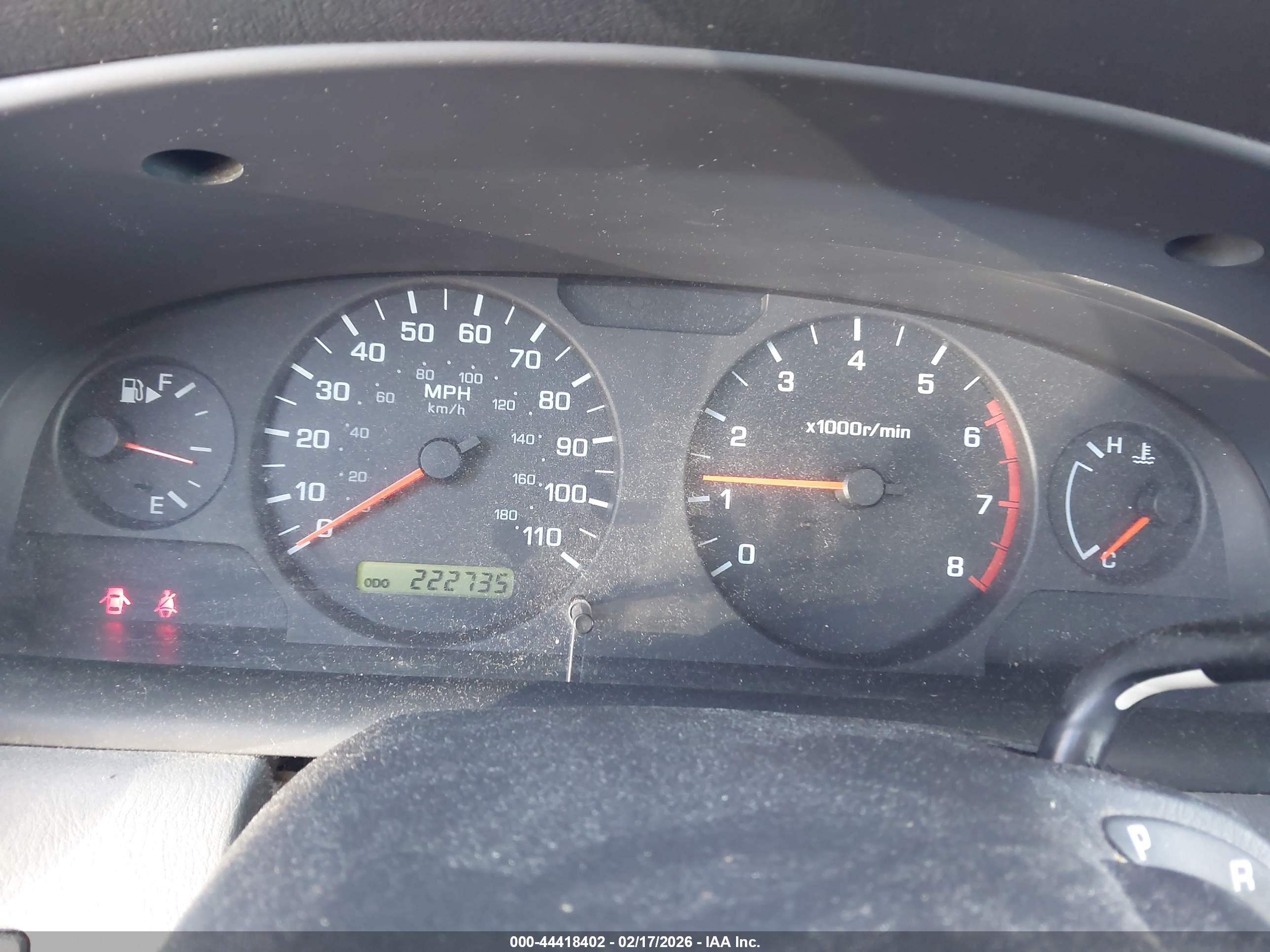 NISSAN FRONTIER image 7