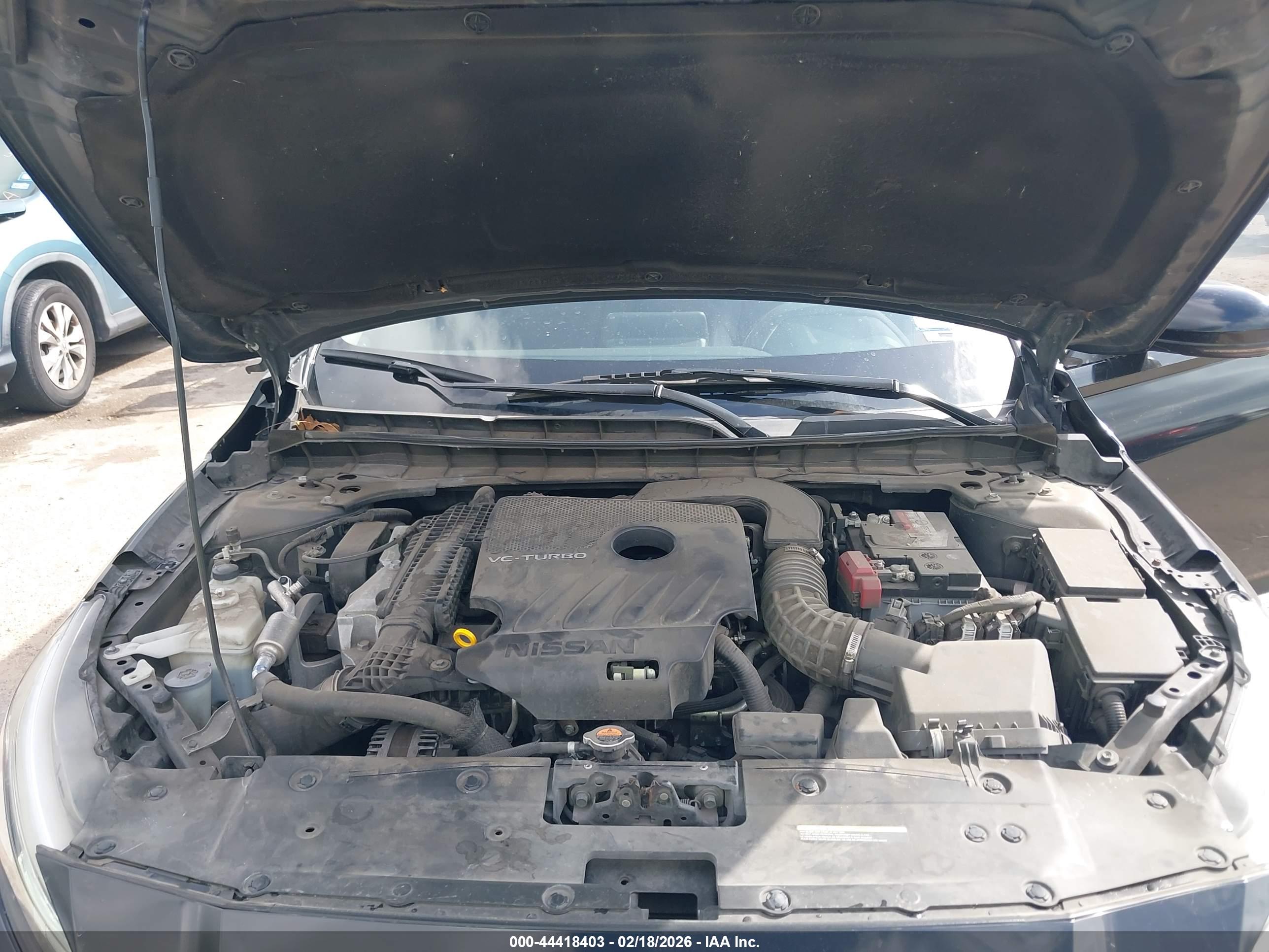 NISSAN ALTIMA image 10