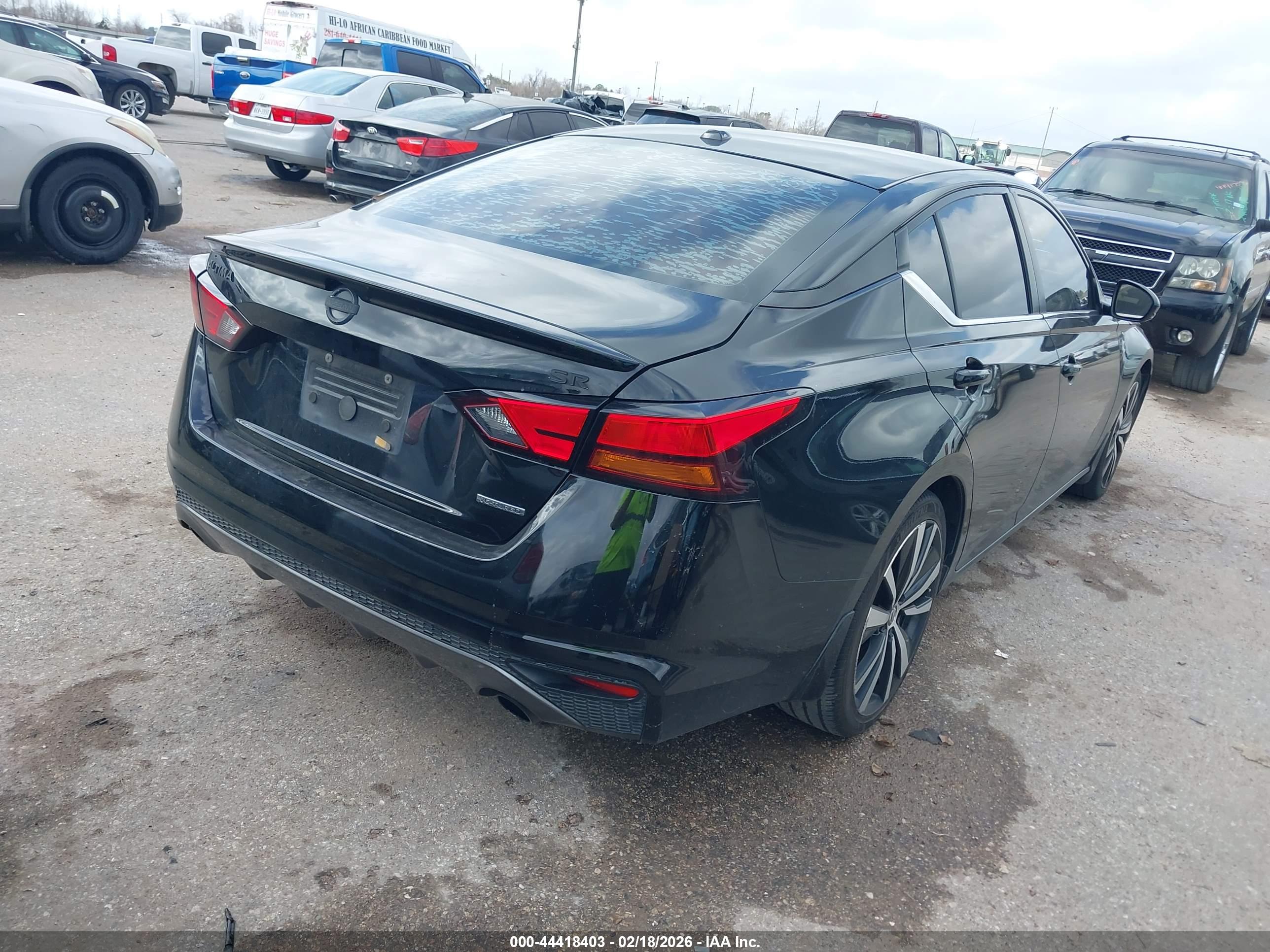 NISSAN ALTIMA image 4