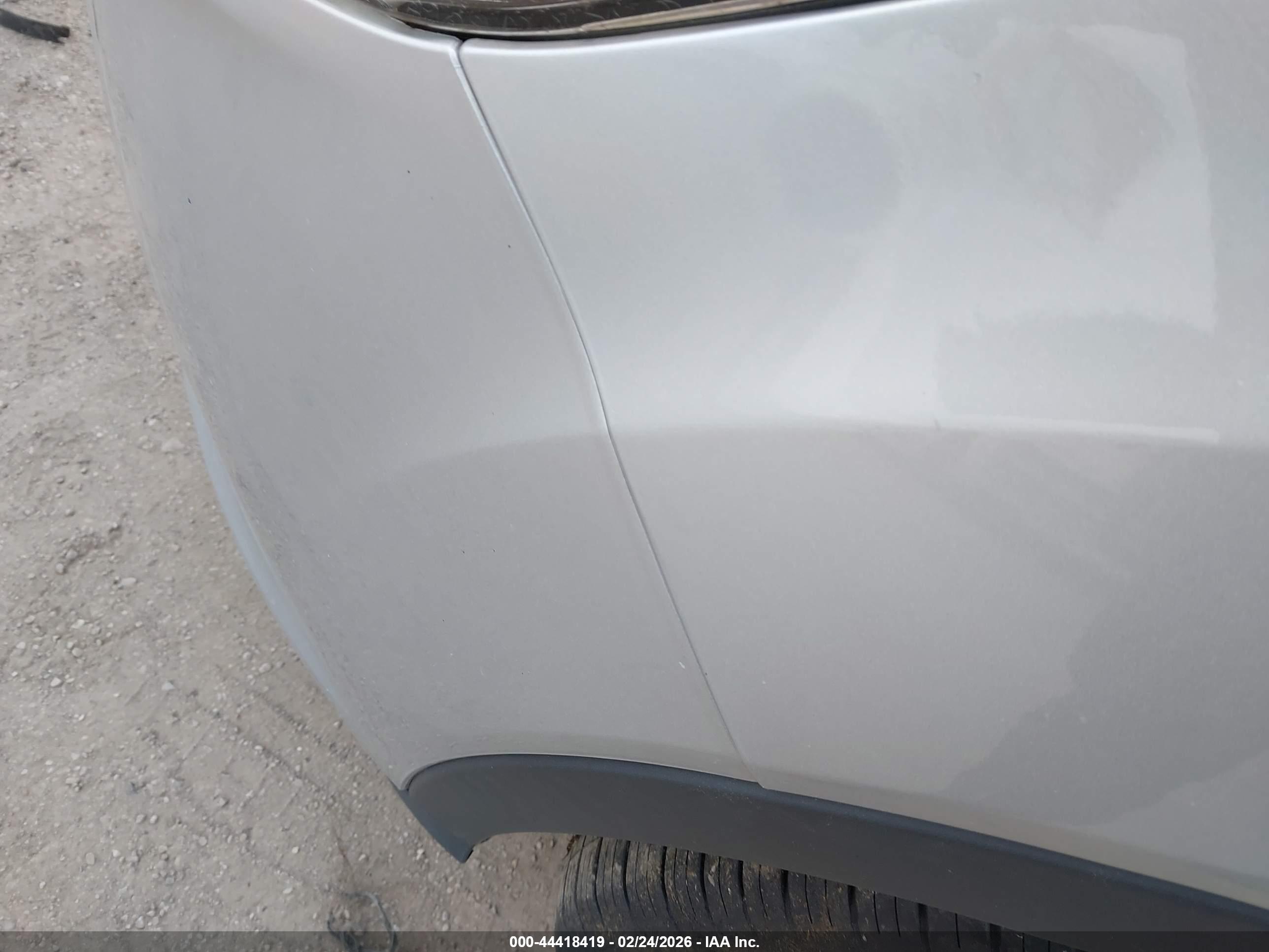 FORD ESCAPE image 6