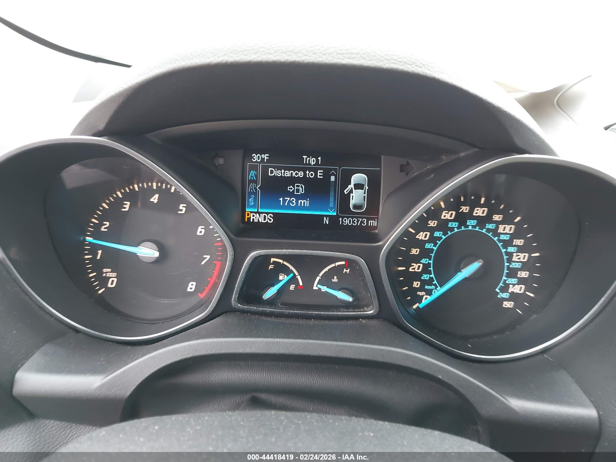 FORD ESCAPE image 7