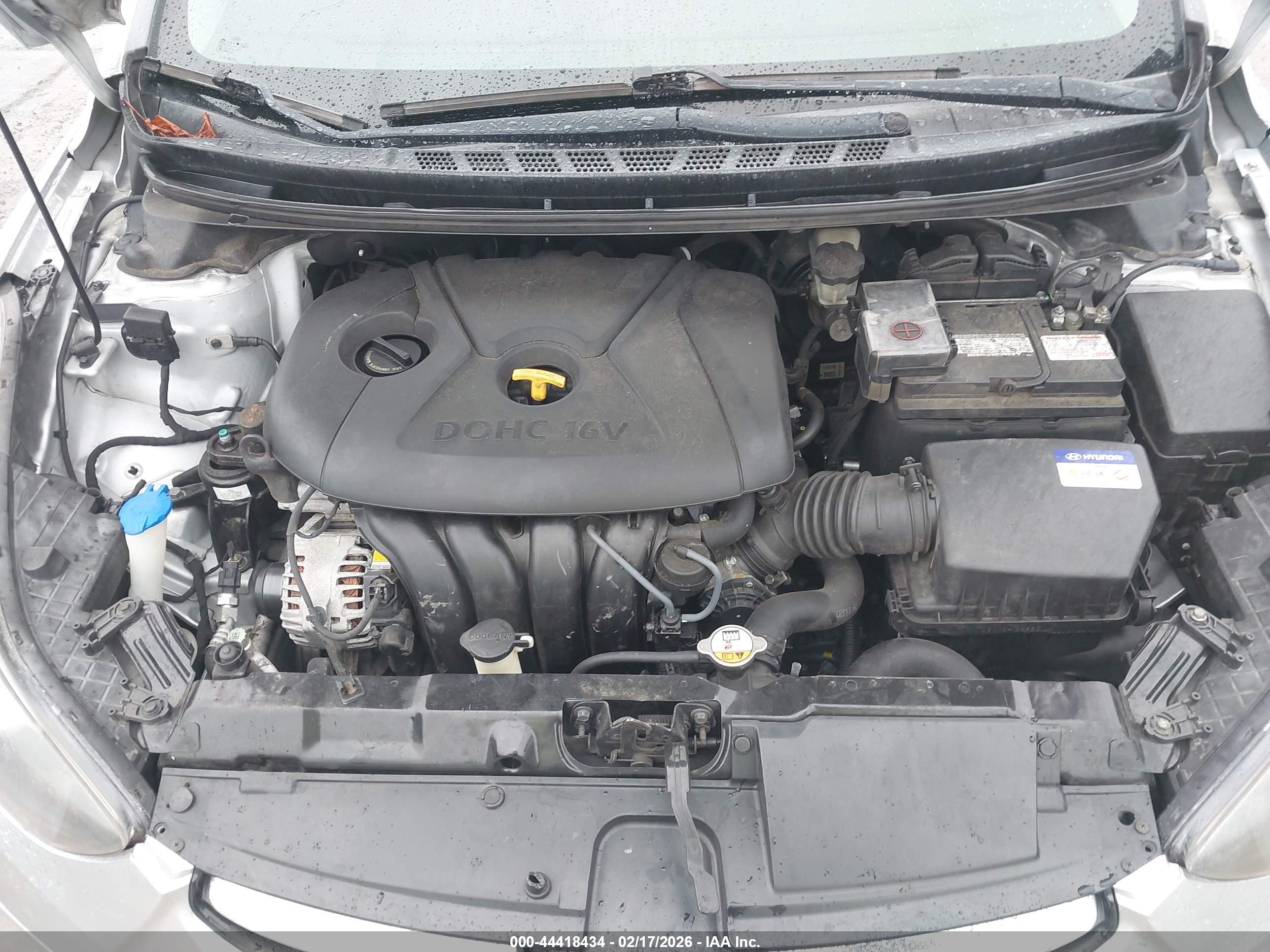 HYUNDAI ELANTRA image 10