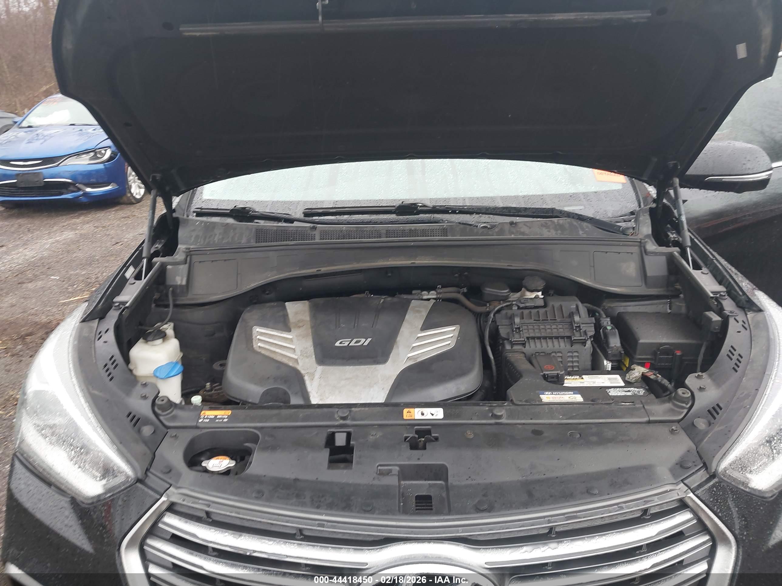 HYUNDAI SANTA image 10
