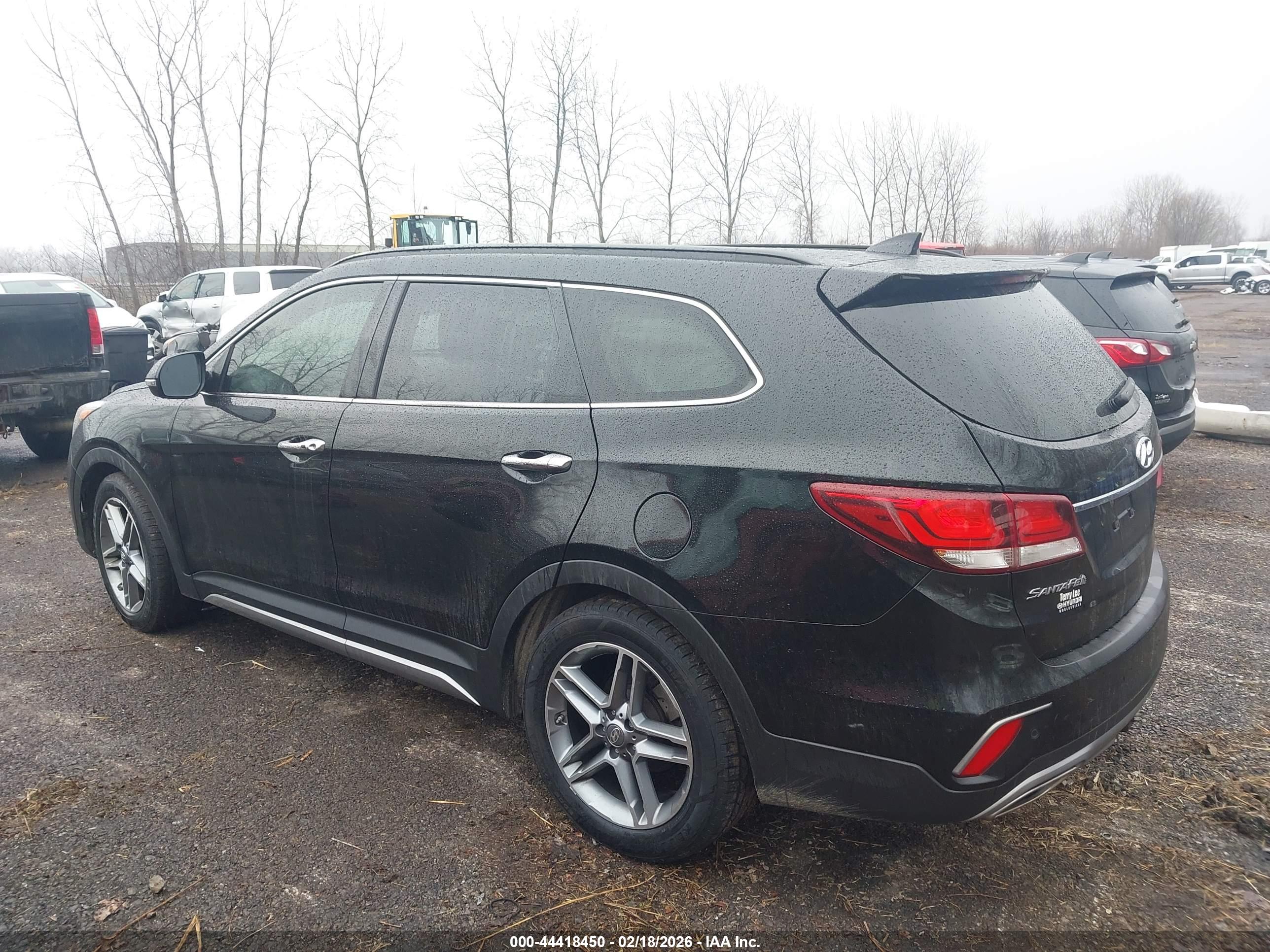 HYUNDAI SANTA image 3