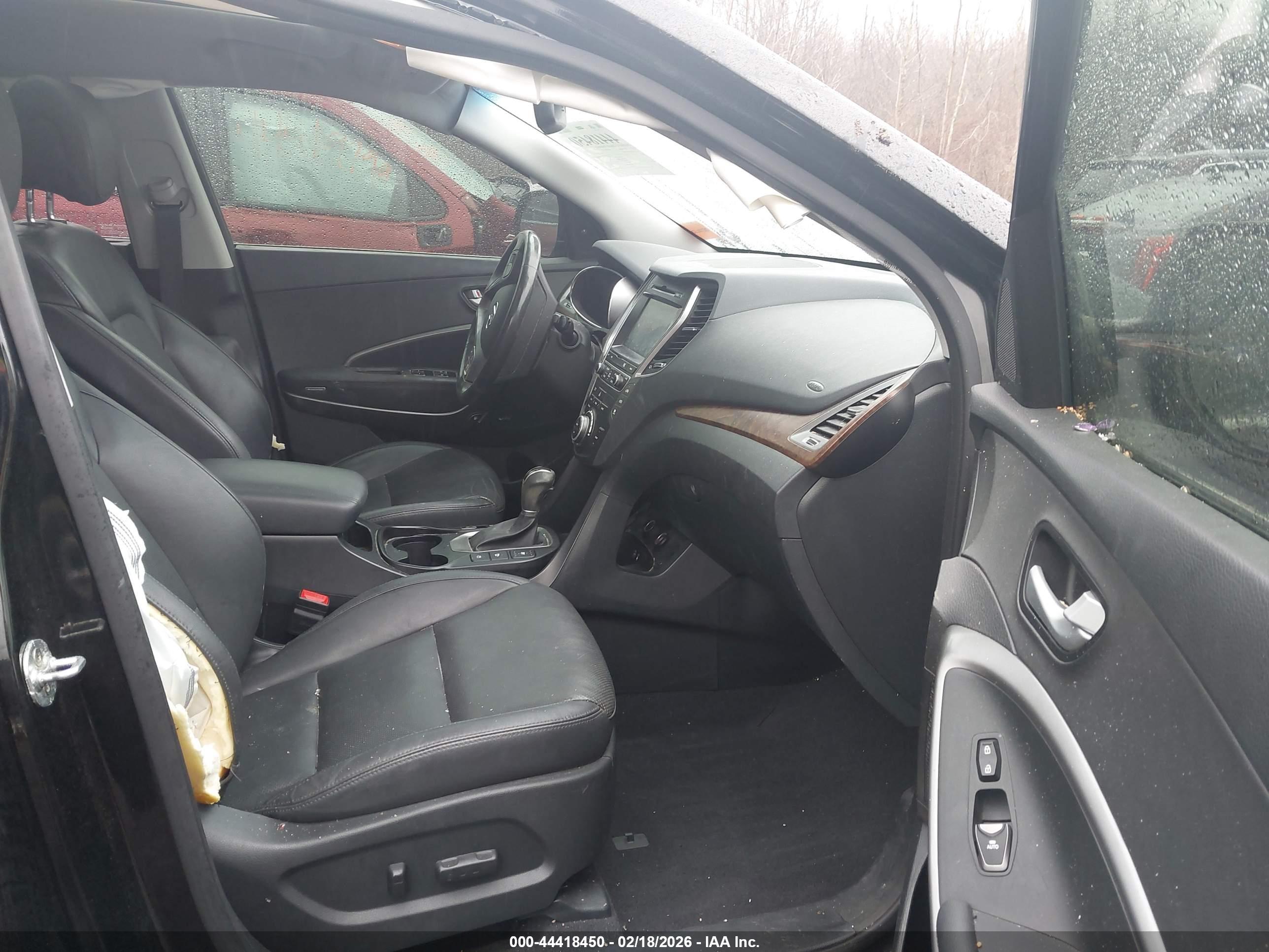 HYUNDAI SANTA image 5