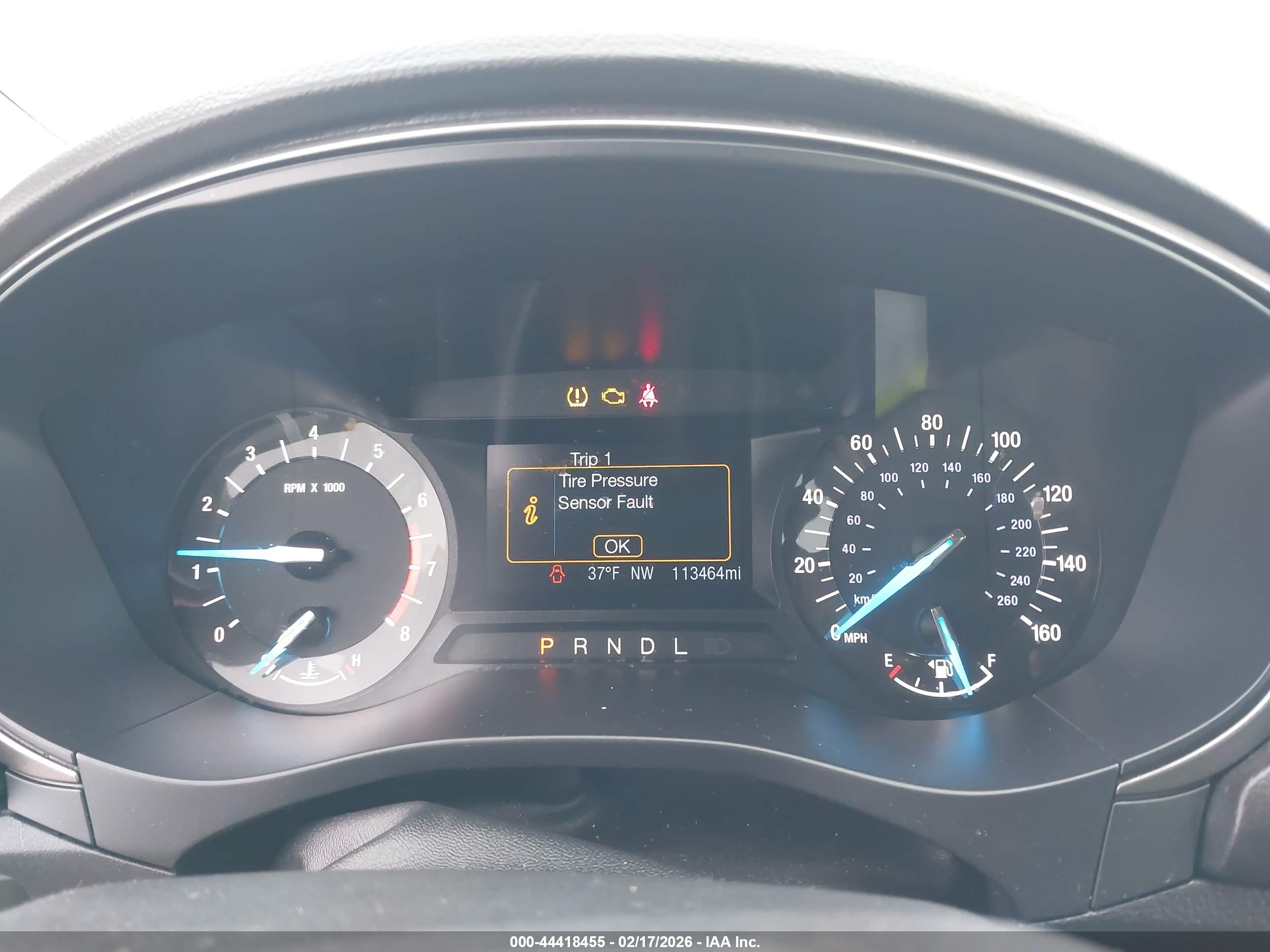FORD FUSION image 7