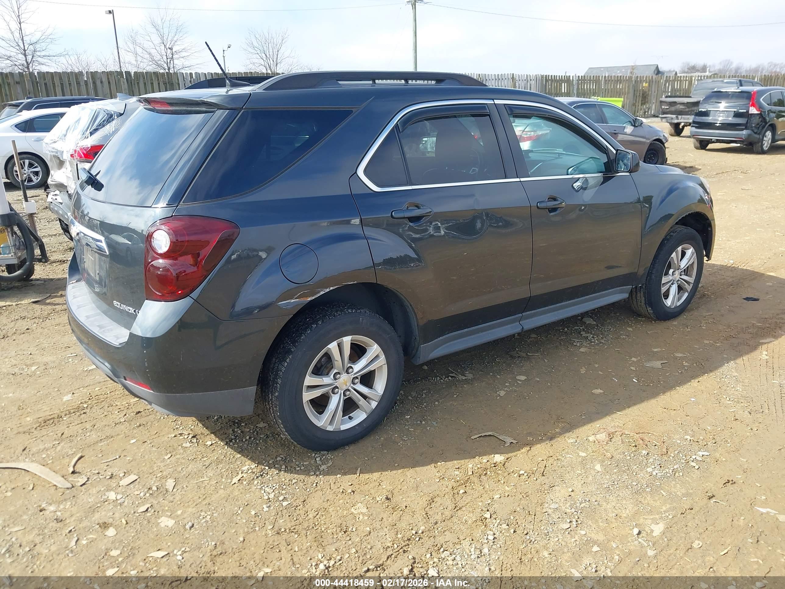 CHEVROLET EQUINOX image 4